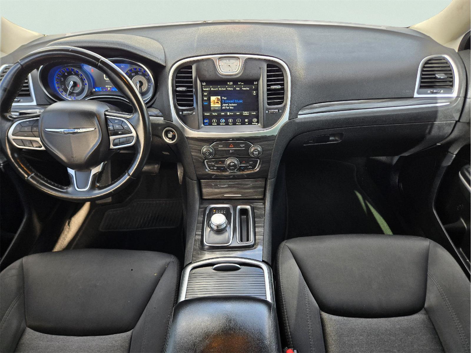 2019 Chrysler 300 Touring at Mac Haik CDJR North Houston