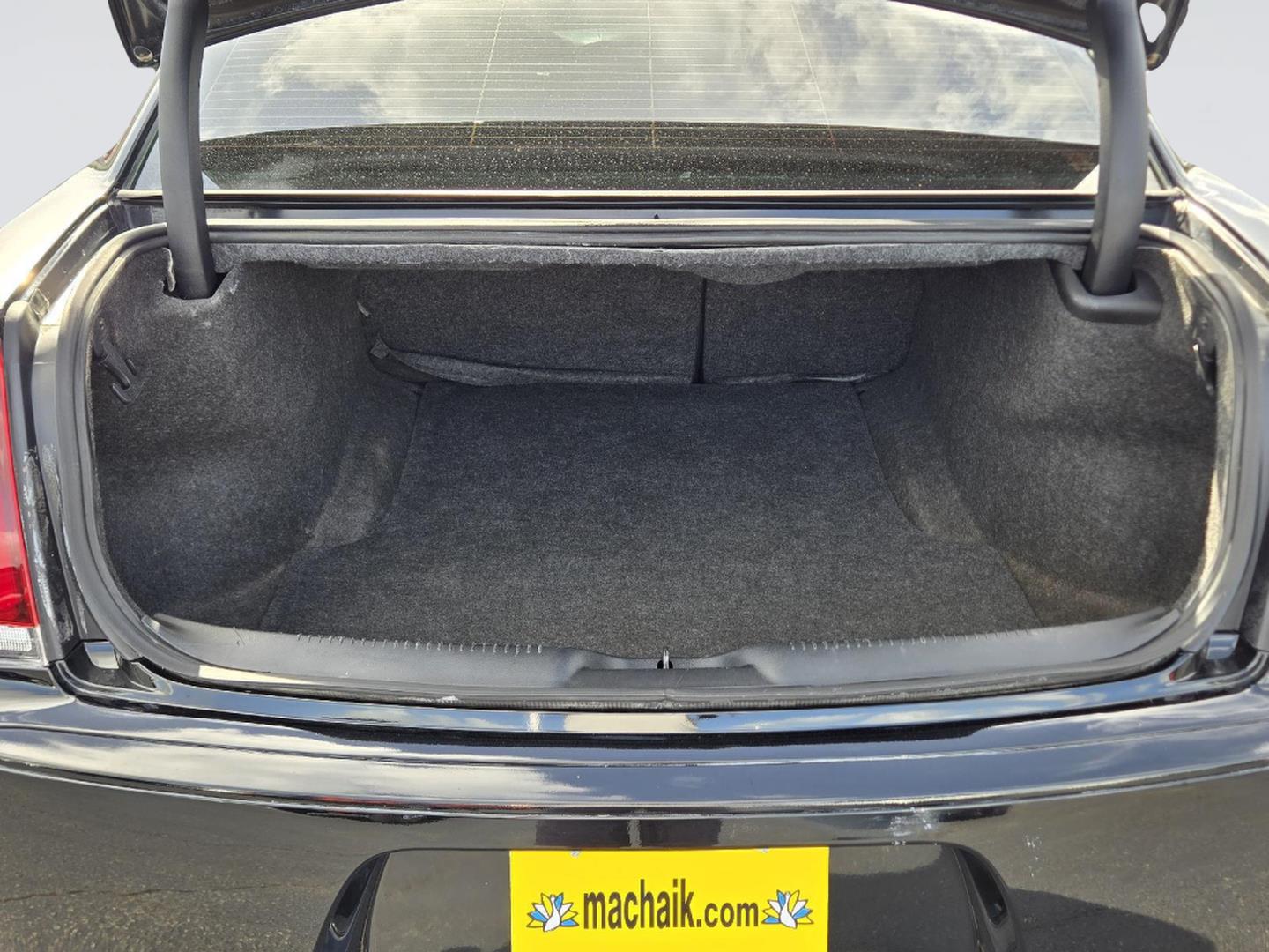 2019 Chrysler 300 Touring at Mac Haik CDJR North Houston