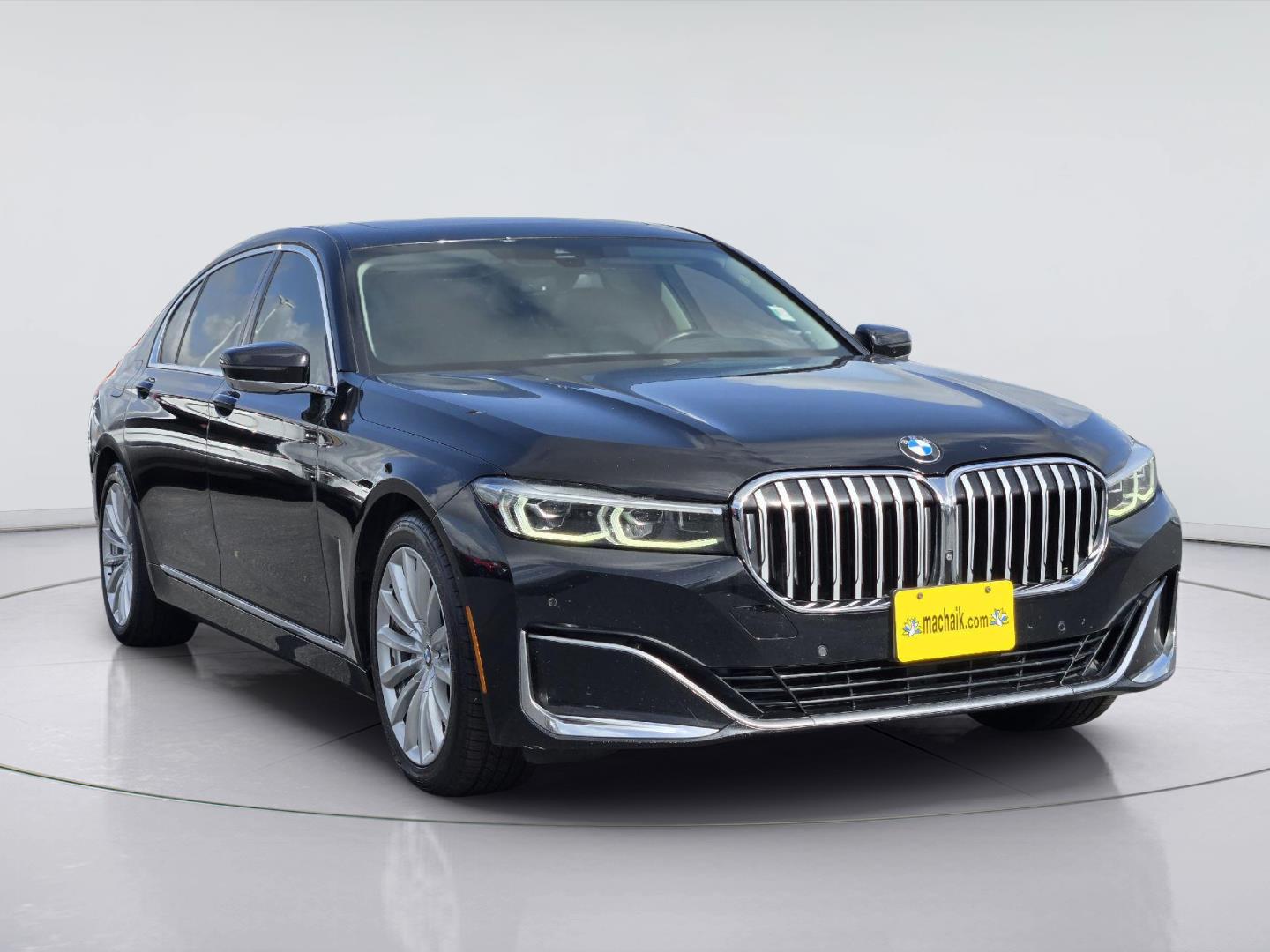 2022 BMW 7 Series 740i - 2