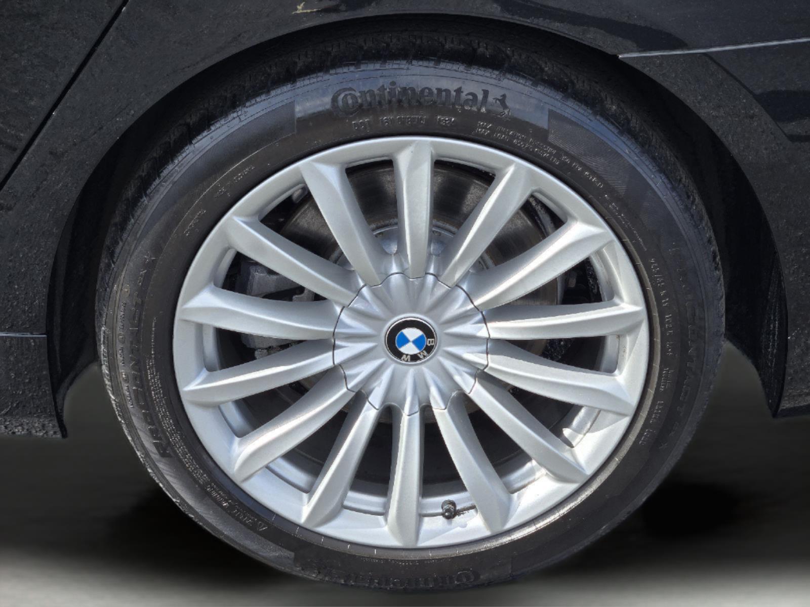 2022 BMW 7 Series 740i - 7