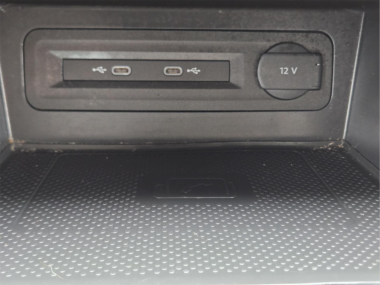 2022 Volkswagen Atlas 2.0T SE w/Technology at AutoNation Chevrolet Gulf Fwy
