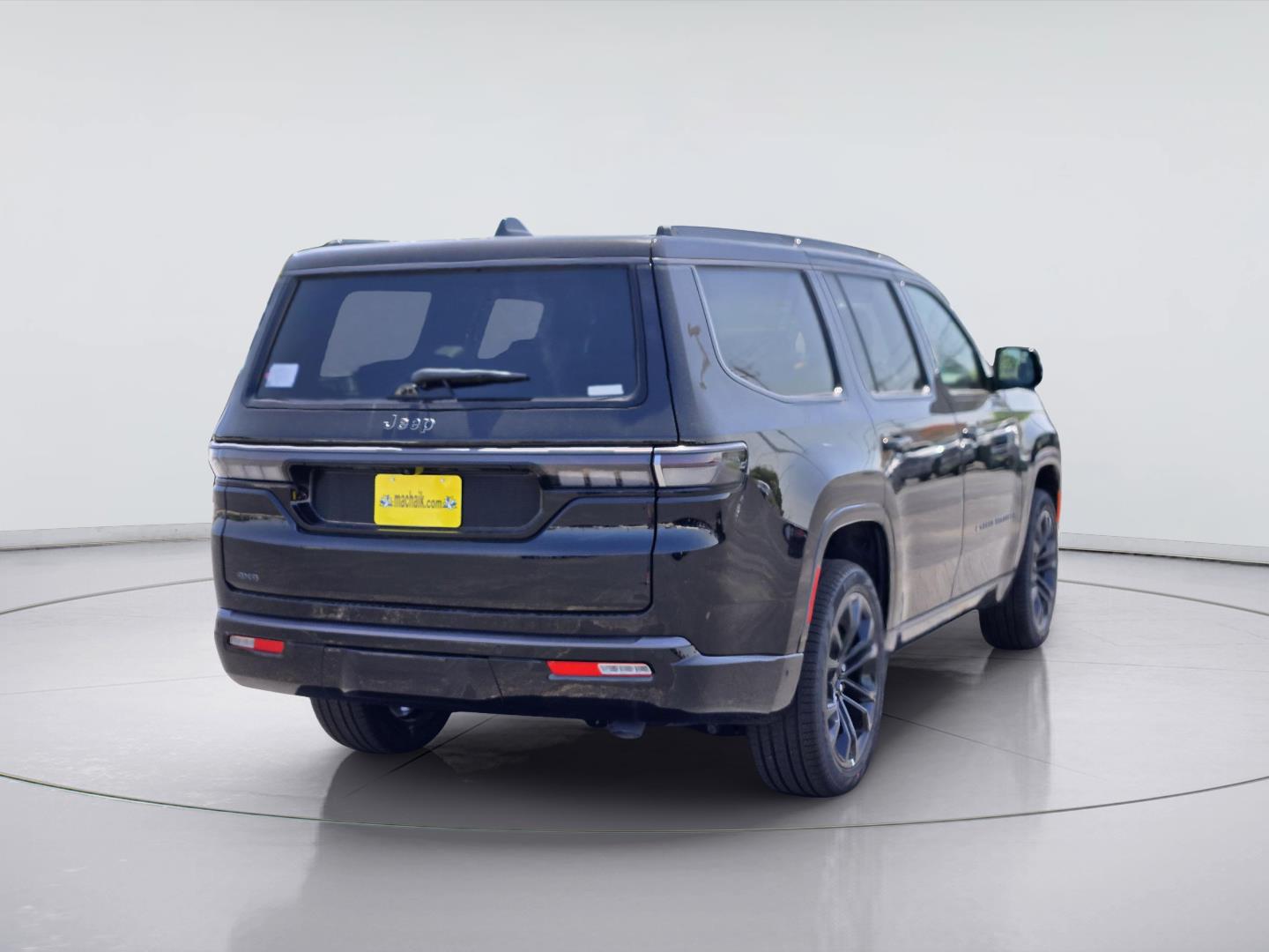 2026 Jeep Grand Wagoneer photo 3 of 16