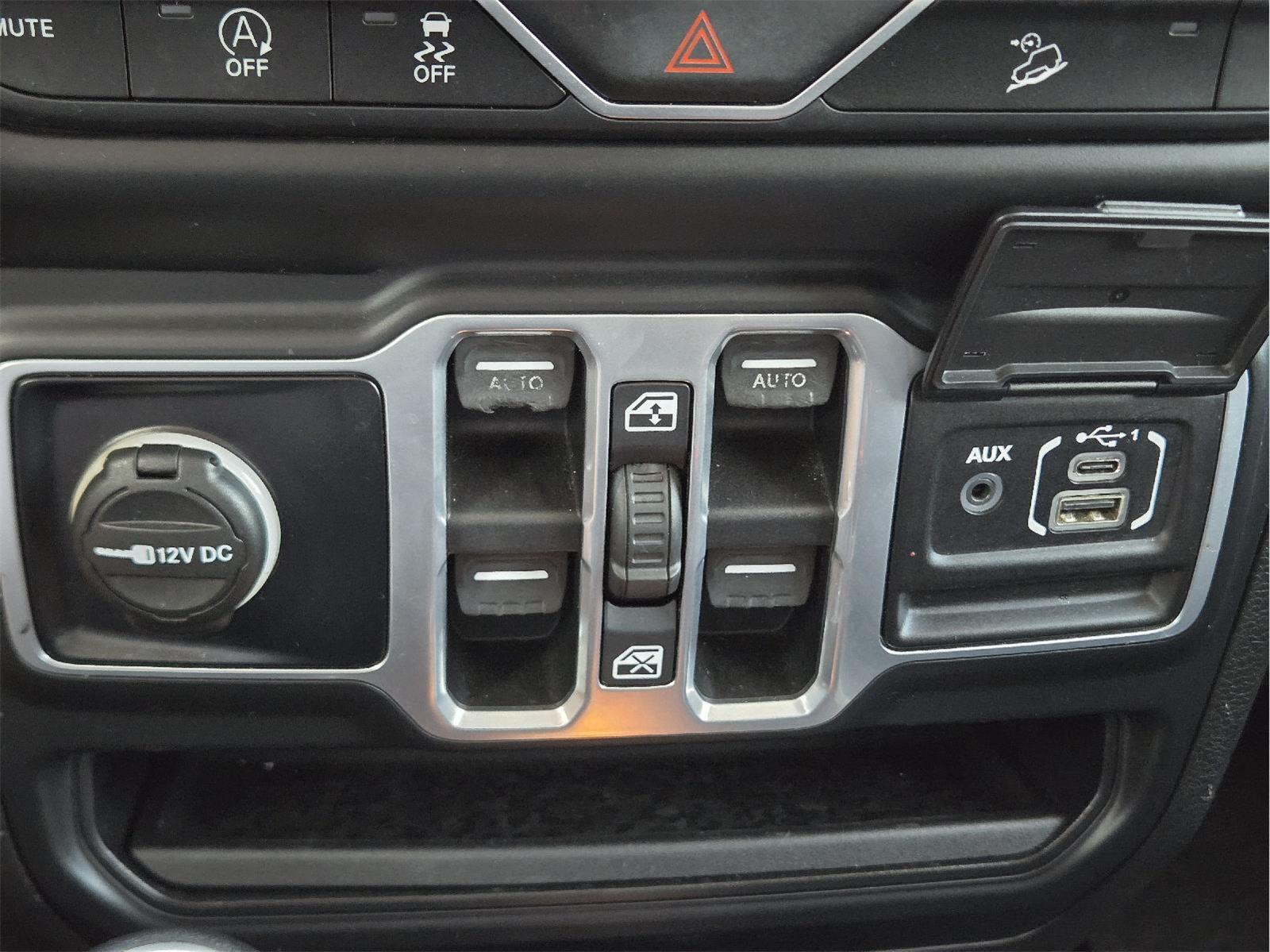 2018 Jeep Wrangler Unlimited Sahara at Honda of Clear Lake