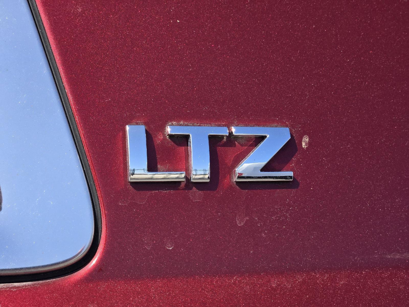 2016 Chevrolet Tahoe LTZ - 8
