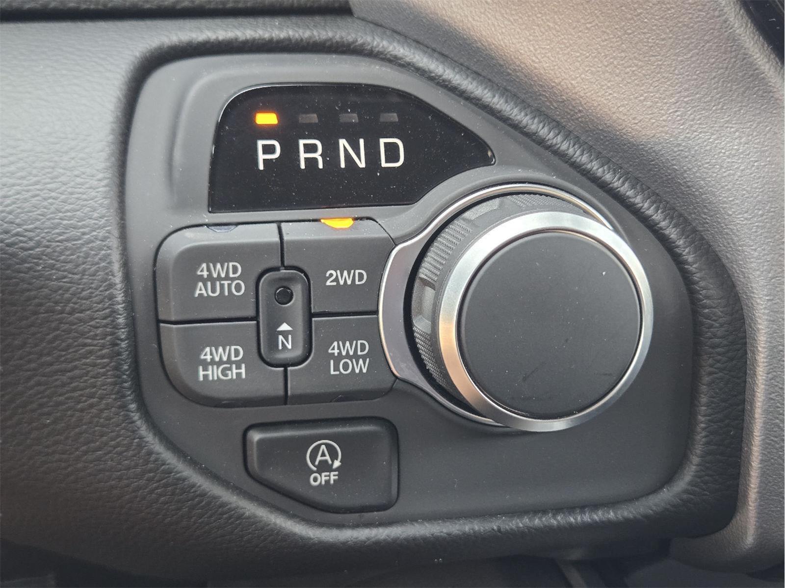 2026 Ram 1500 photo 15 of 17