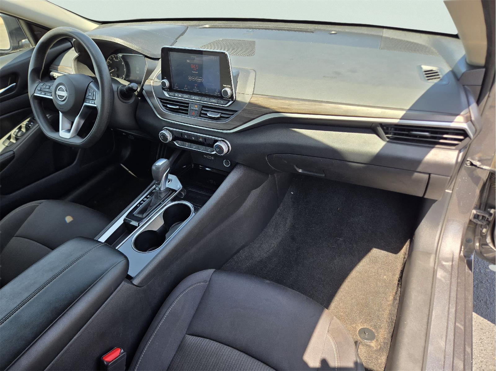 2024 Nissan Altima 2.5 SV at Robbins Nissan