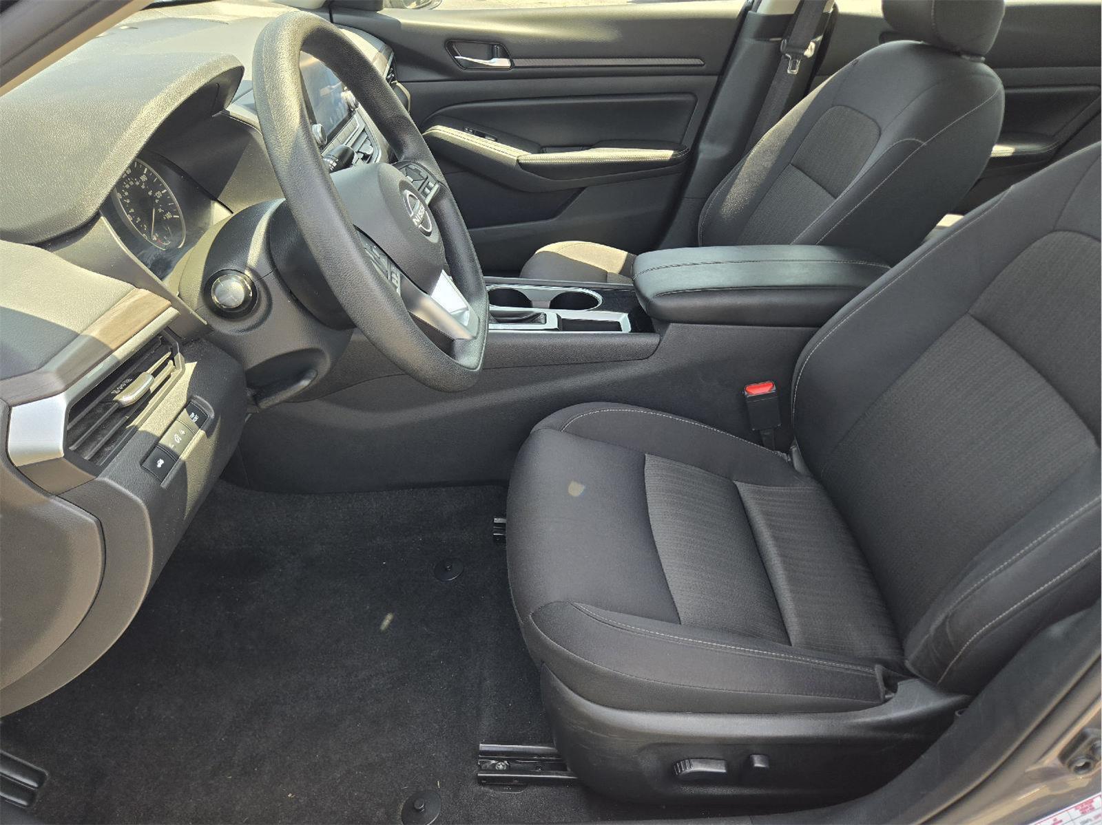 2024 Nissan Altima 2.5 SV at Robbins Nissan