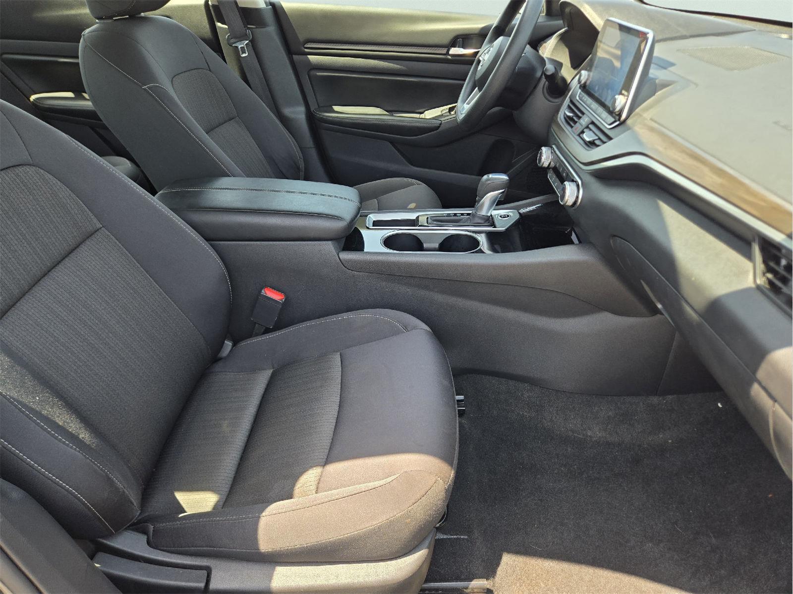 2024 Nissan Altima 2.5 SV at Robbins Nissan