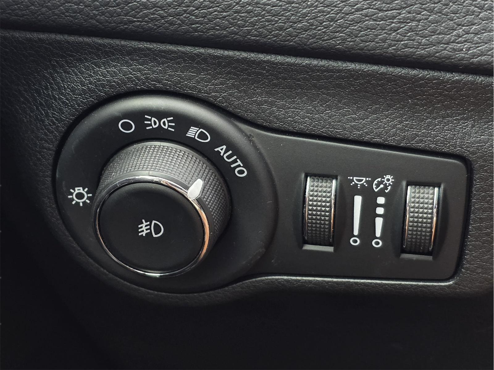 2018 Jeep Compass Latitude at Lone Star Chevrolet