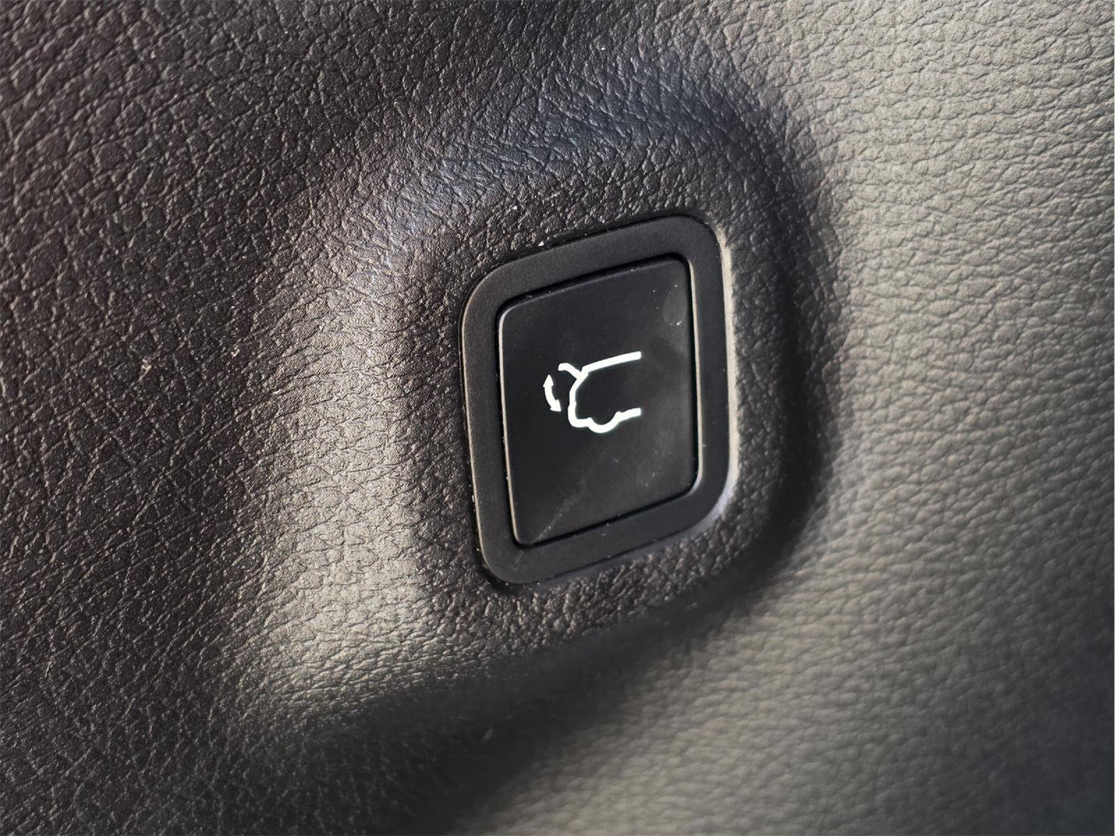 2018 Jeep Compass Latitude at Lone Star Chevrolet