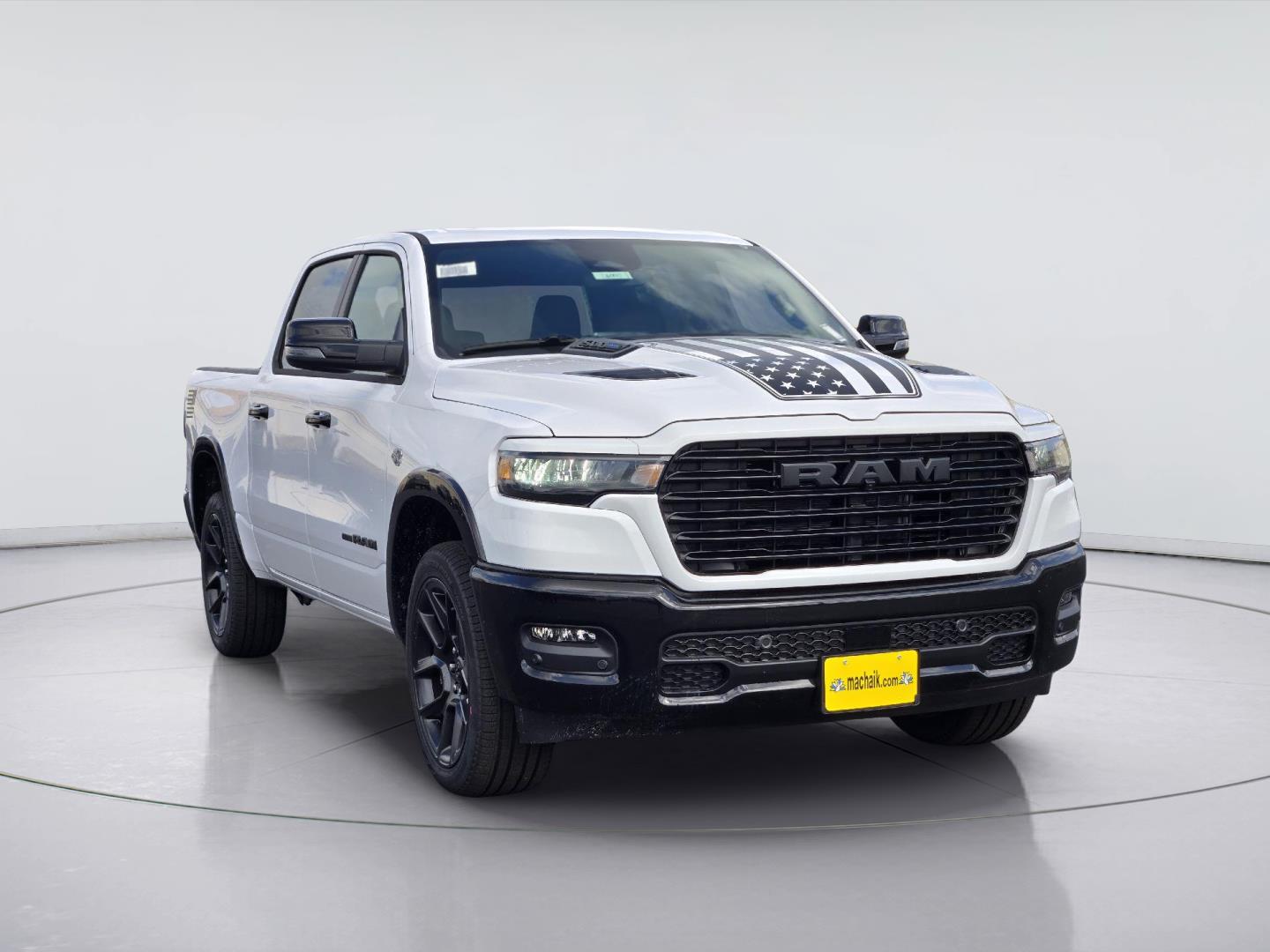 2026 Ram 1500 photo 2 of 16