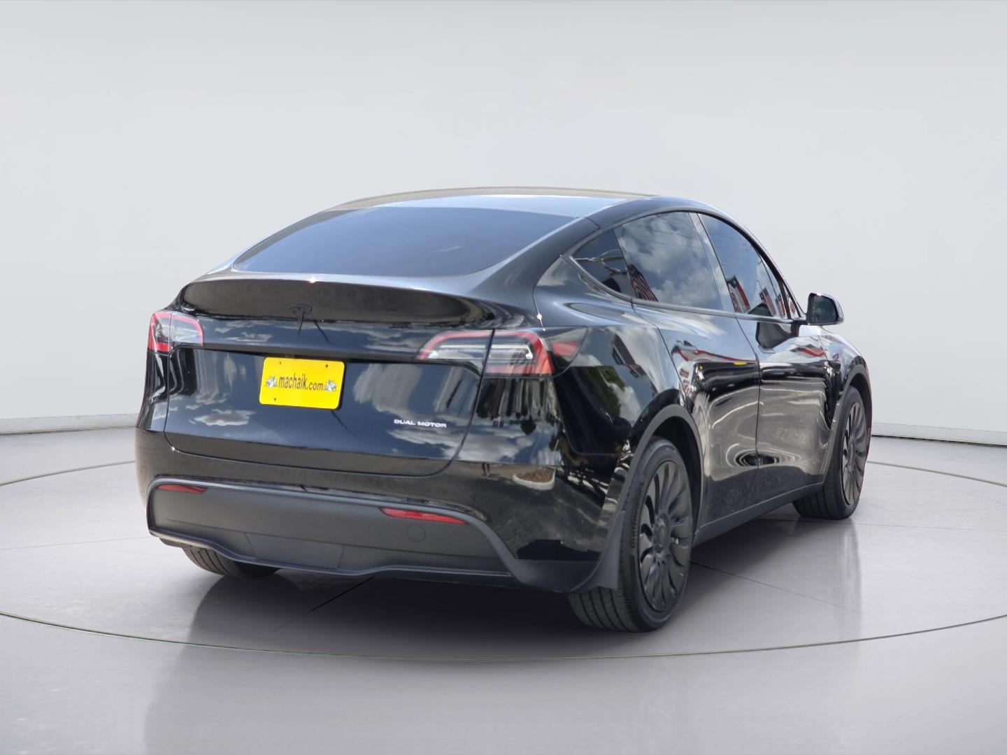 2023 Tesla Model Y Long Range - 3