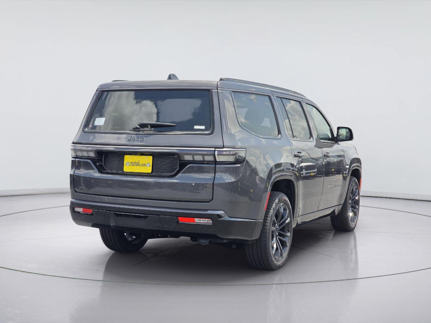 2026 Jeep Grand Wagoneer photo 3 of 18