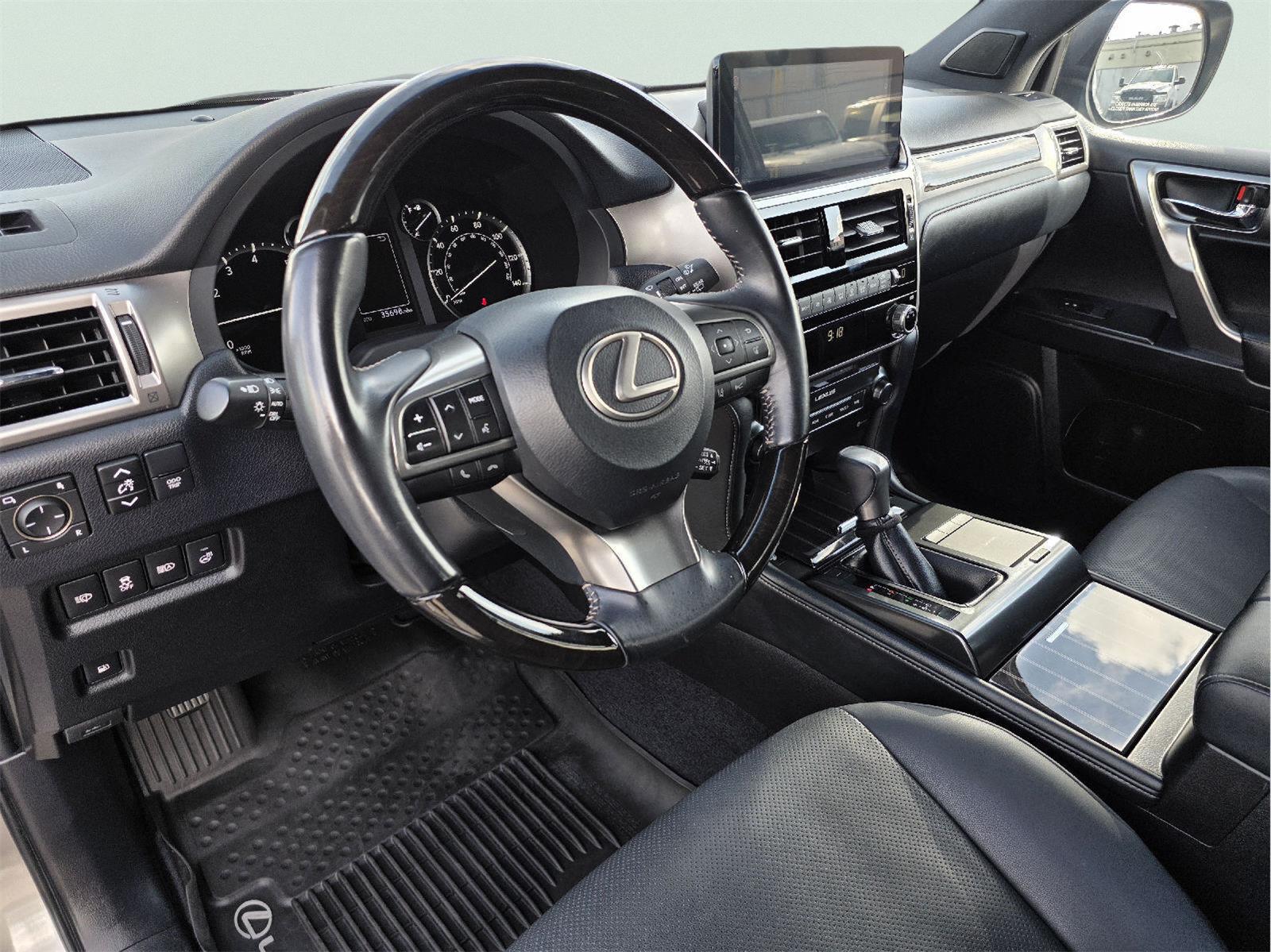 2023 LEXUS GX460 PREM - 9