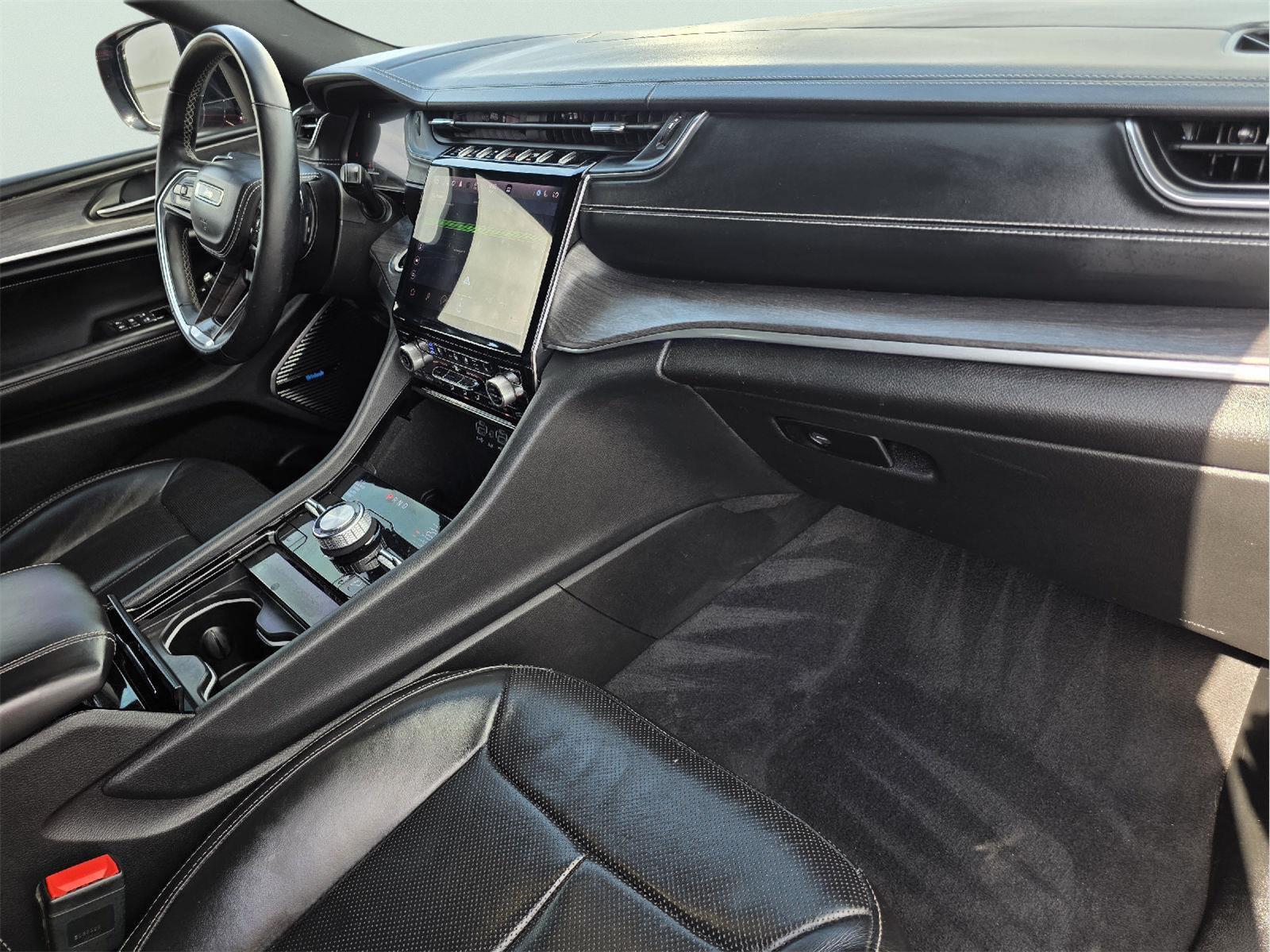 2022 Jeep Grand Cherokee L Overland at AutoNation Chevrolet Gulf Fwy