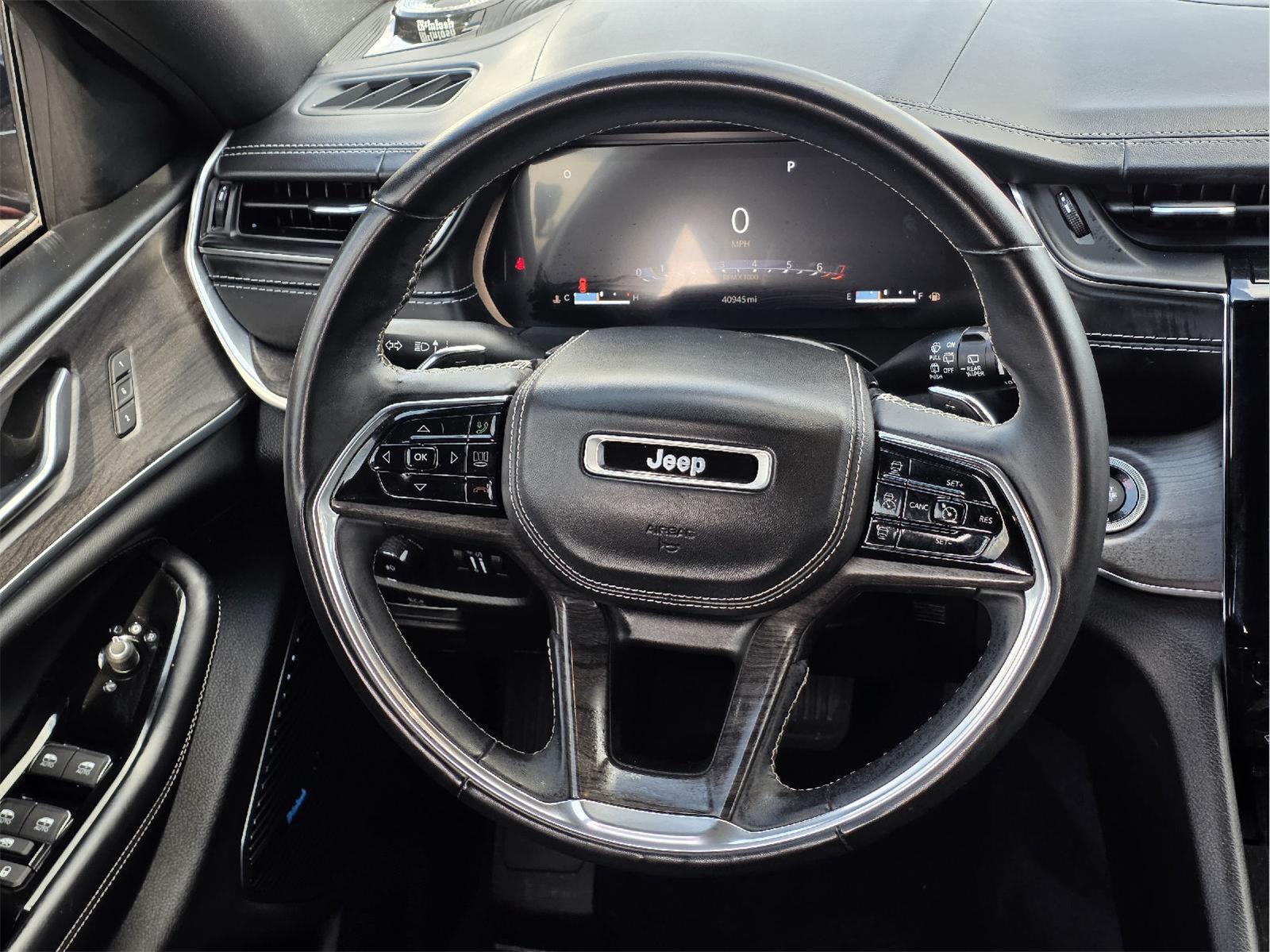 2022 Jeep Grand Cherokee L Overland at AutoNation Chevrolet Gulf Fwy