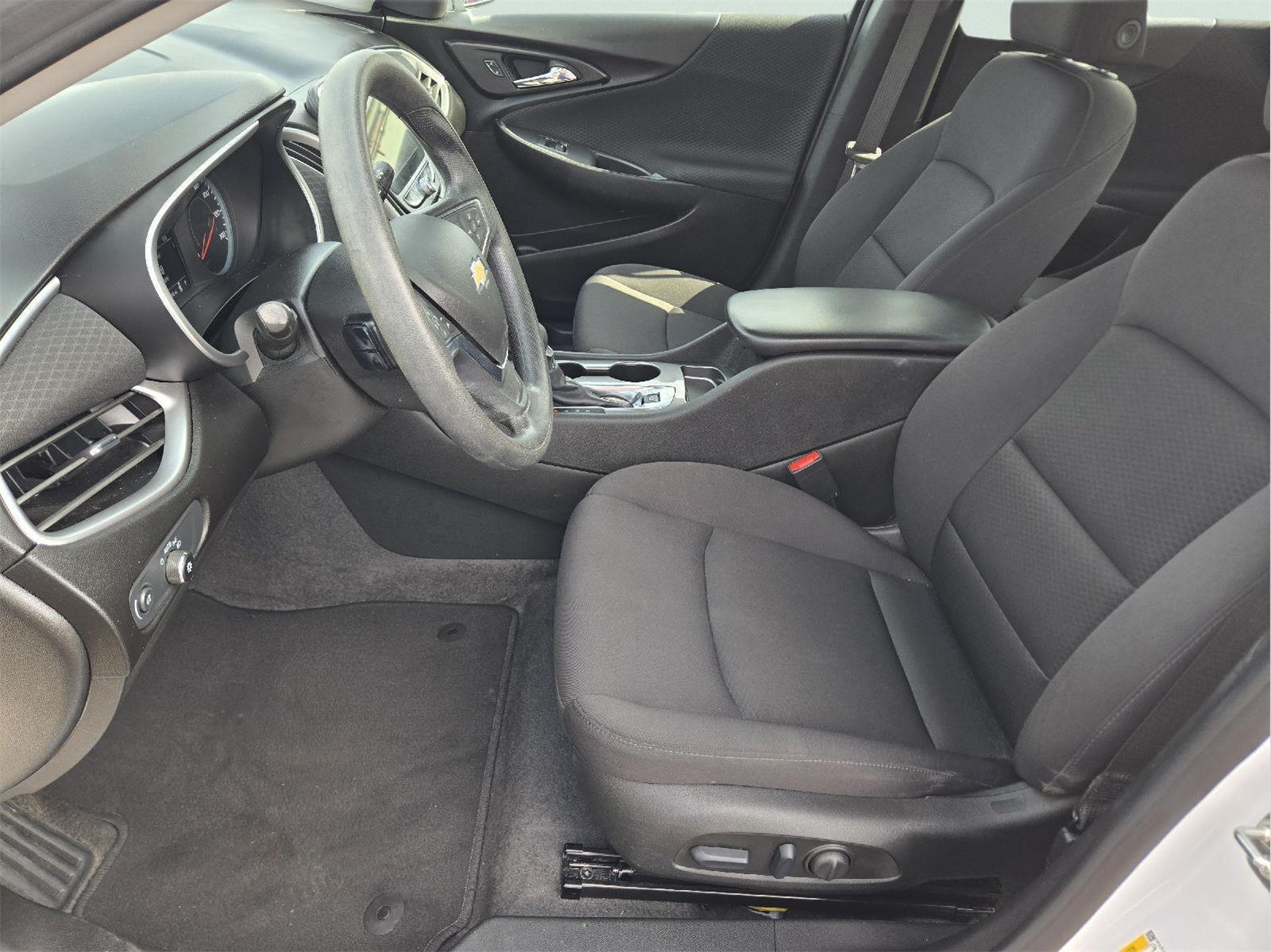 2024 Chevrolet Malibu LS - 11