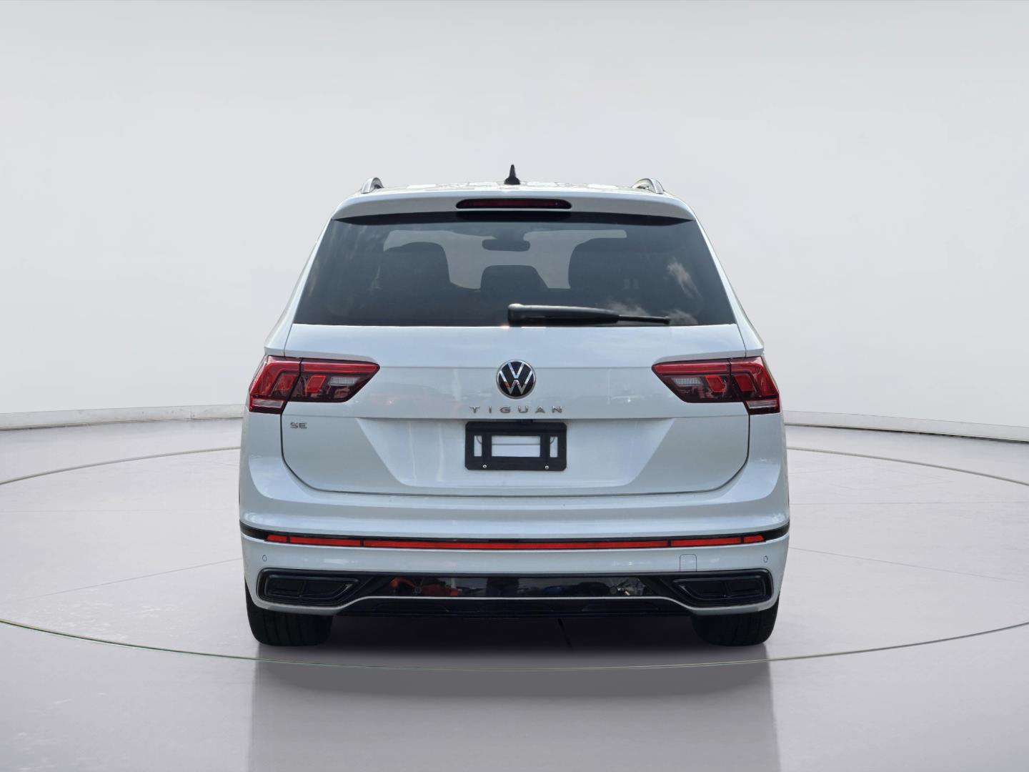 2023 Volkswagen Tiguan SE R-Line Black at AutoNation USA Katy