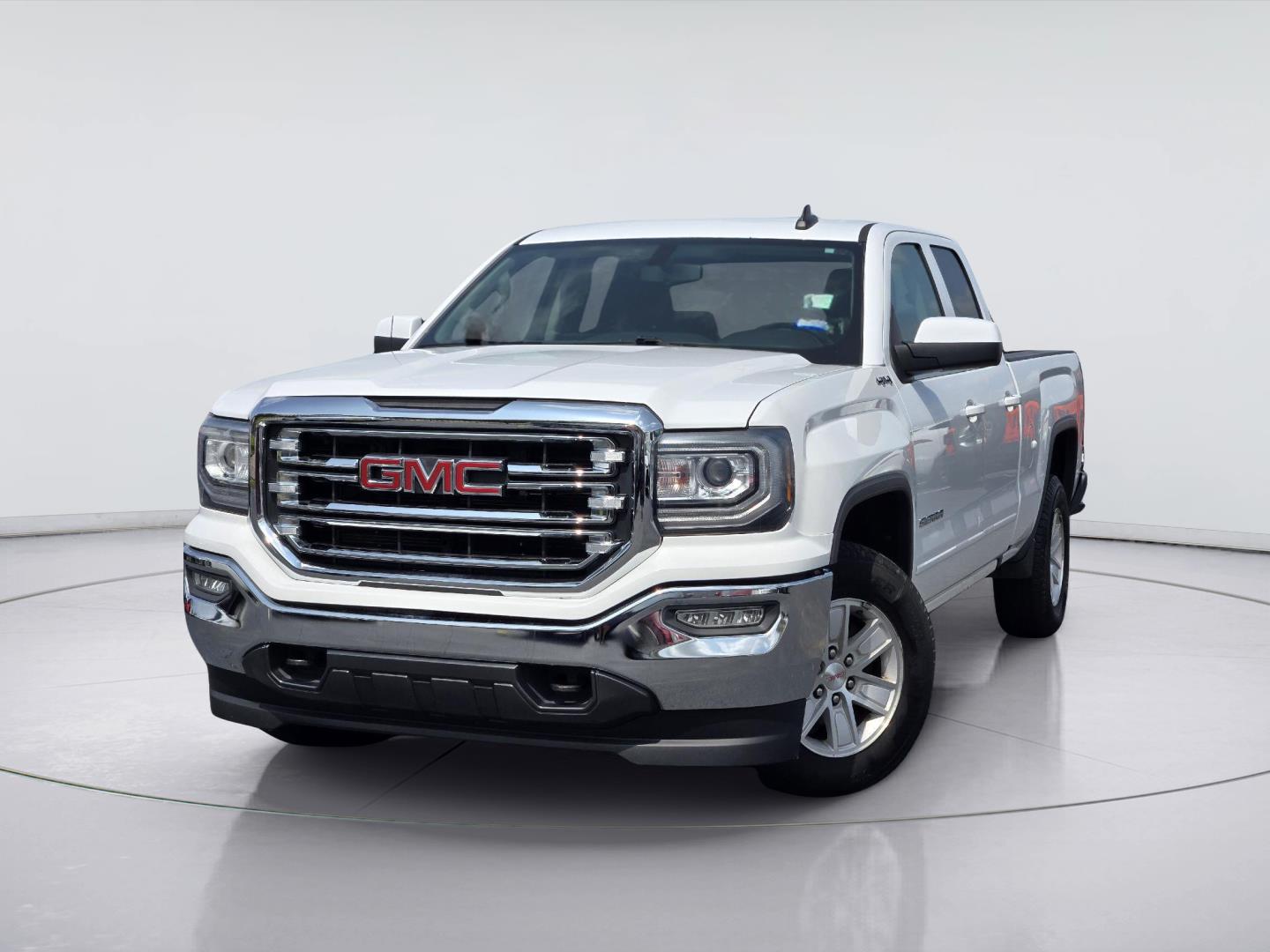 Summit White 2017 GMC Sierra 1500 Pickup Truck Four-Wheel Drive 6-Speed Automatic