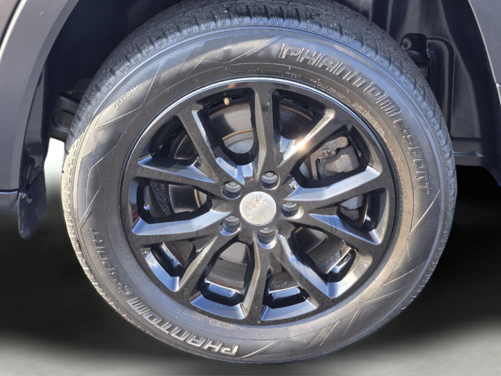 2017 Jeep Cherokee Latitude at Ron Craft Chevrolet Cadillac