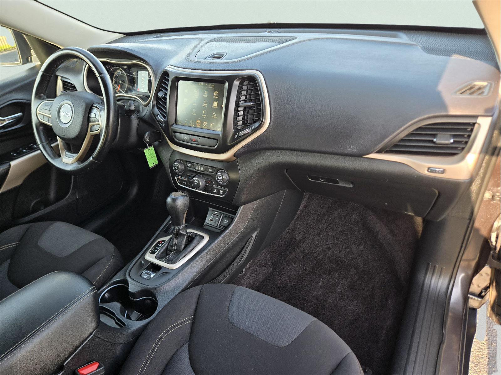 2017 Jeep Cherokee Latitude at Ron Craft Chevrolet Cadillac