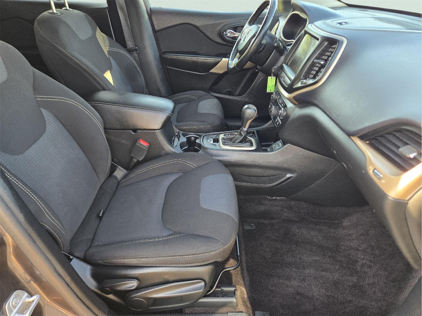 2017 Jeep Cherokee Latitude at Ron Craft Chevrolet Cadillac