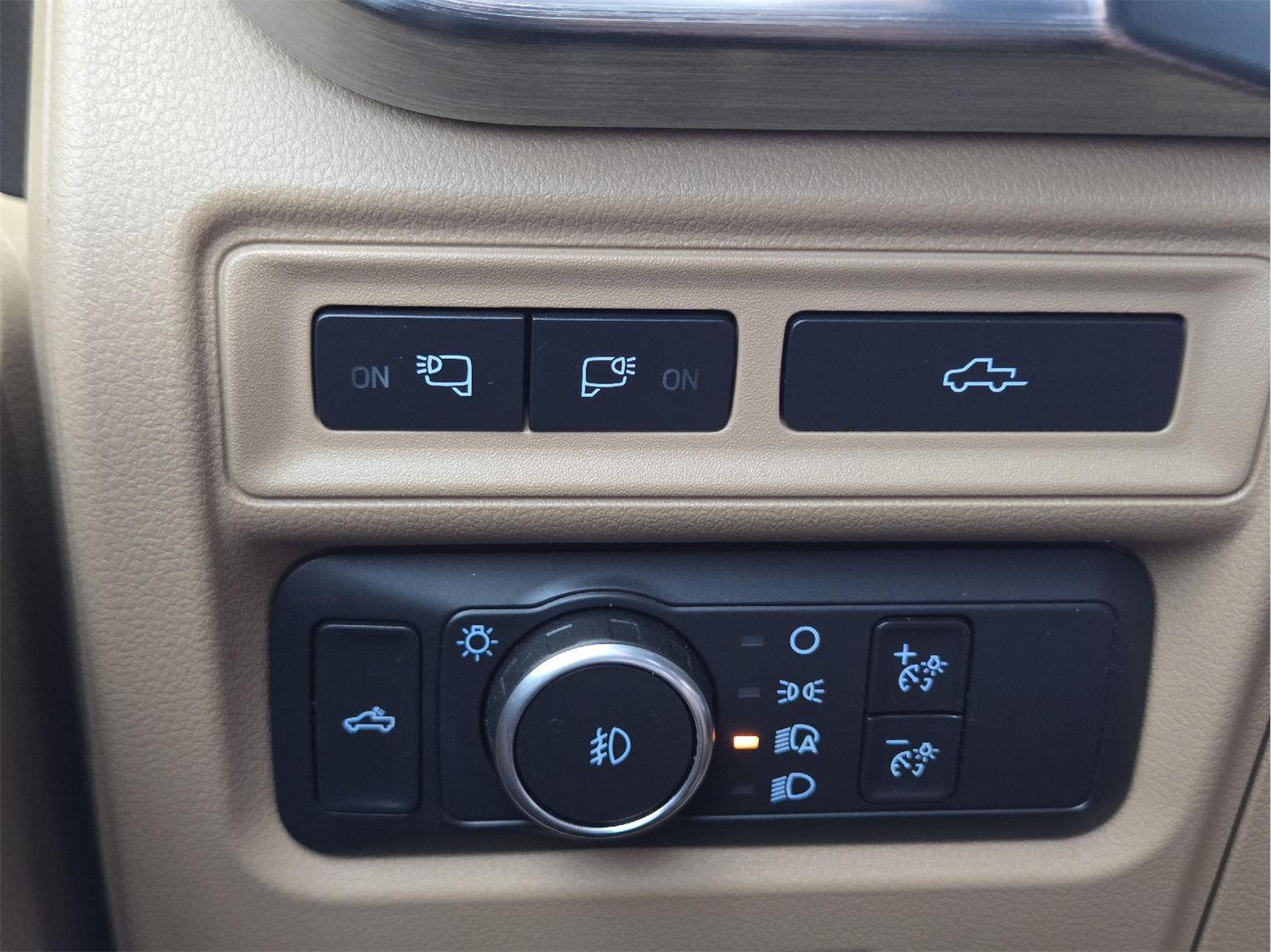 2021 Ford F-150 LARIAT at Mac Haik CDJR North Houston