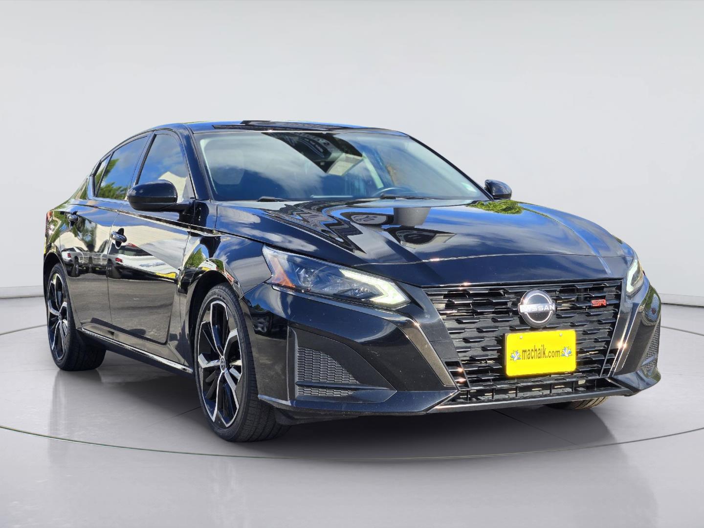 2023 Nissan Altima 2.5 SR at Mac Haik CDJR North Houston