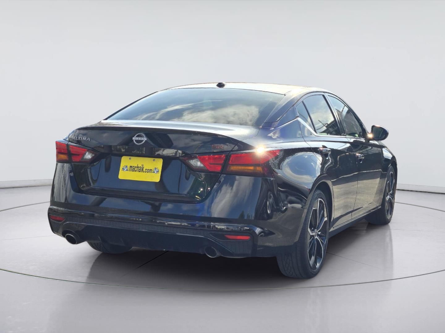 2023 Nissan Altima 2.5 SR at Mac Haik CDJR North Houston