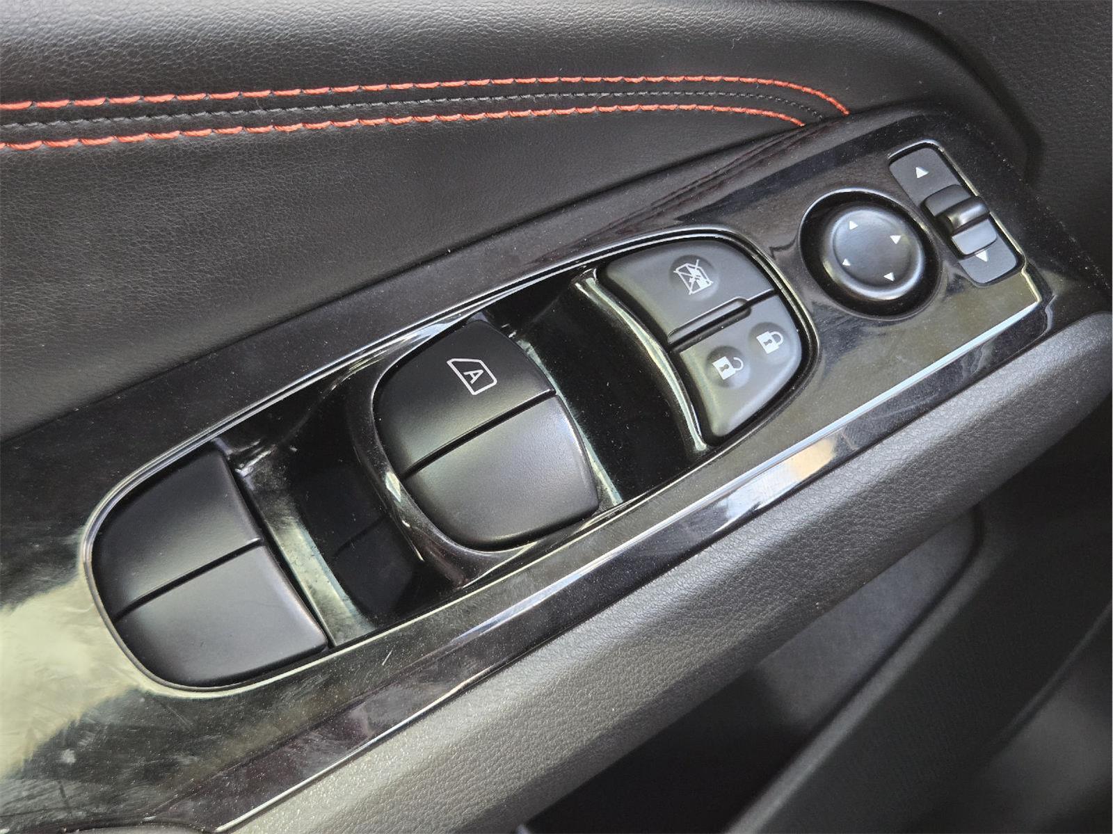 2023 Nissan Altima 2.5 SR at Mac Haik CDJR North Houston
