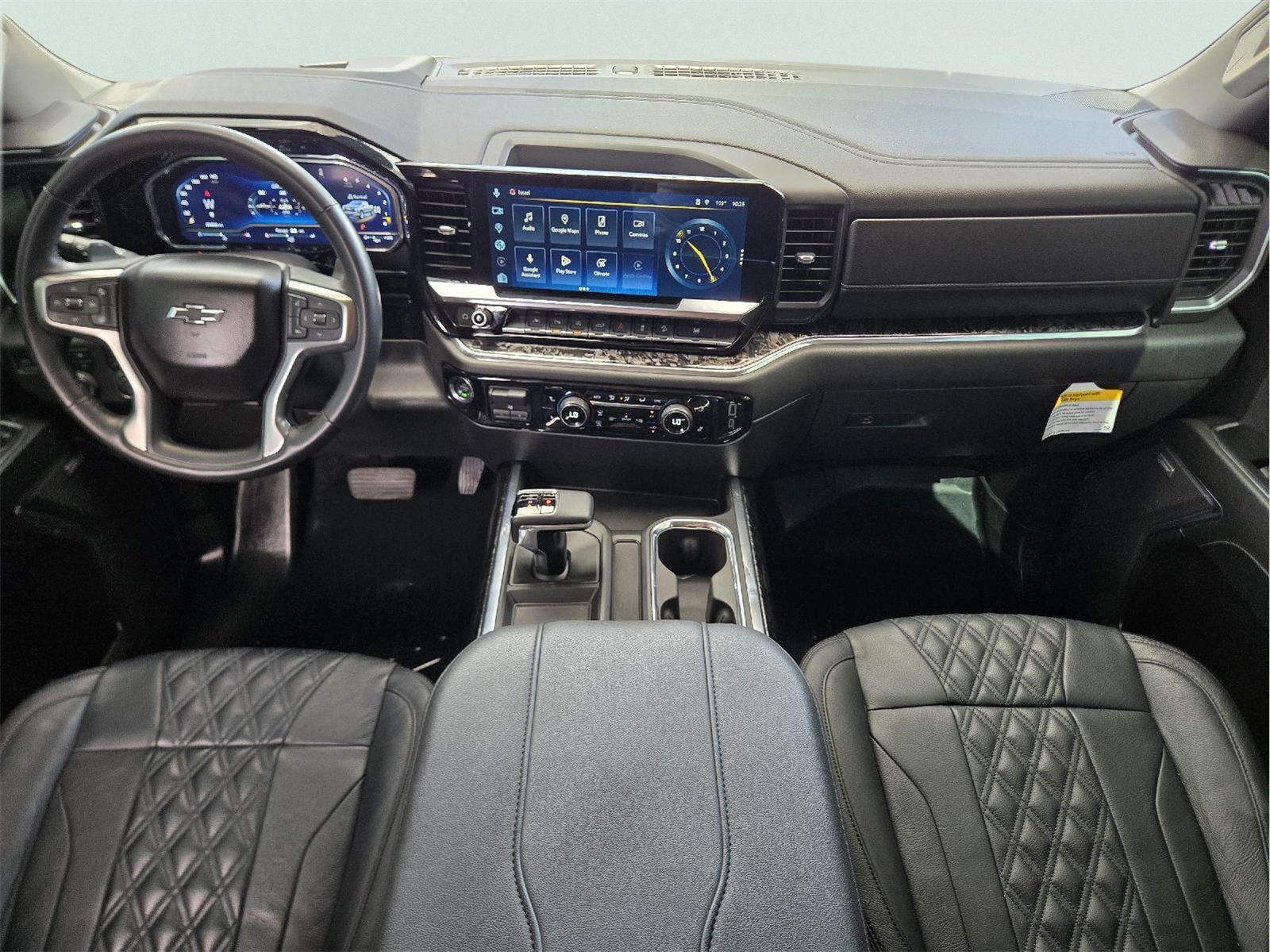 2023 Chevrolet Silverado 1500 RST - 11
