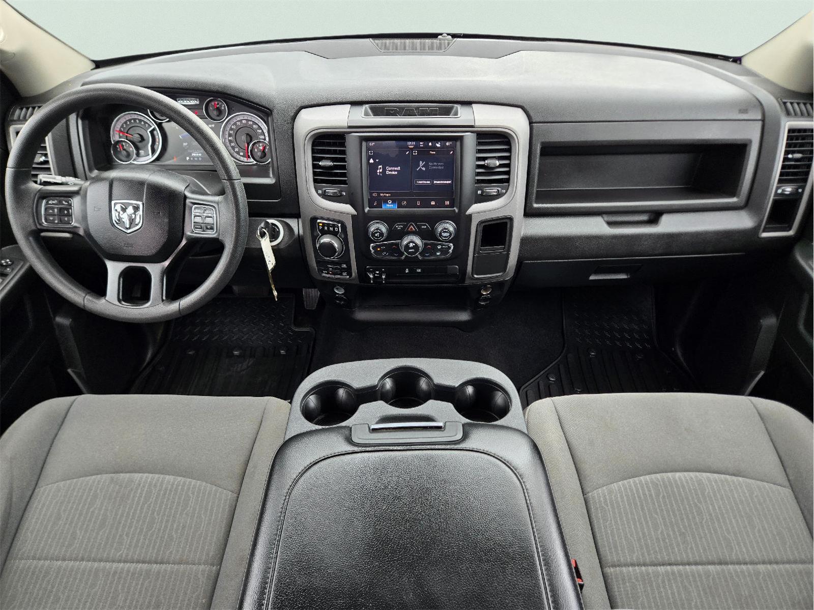 2024 Ram 1500 Classic Tradesman - 9