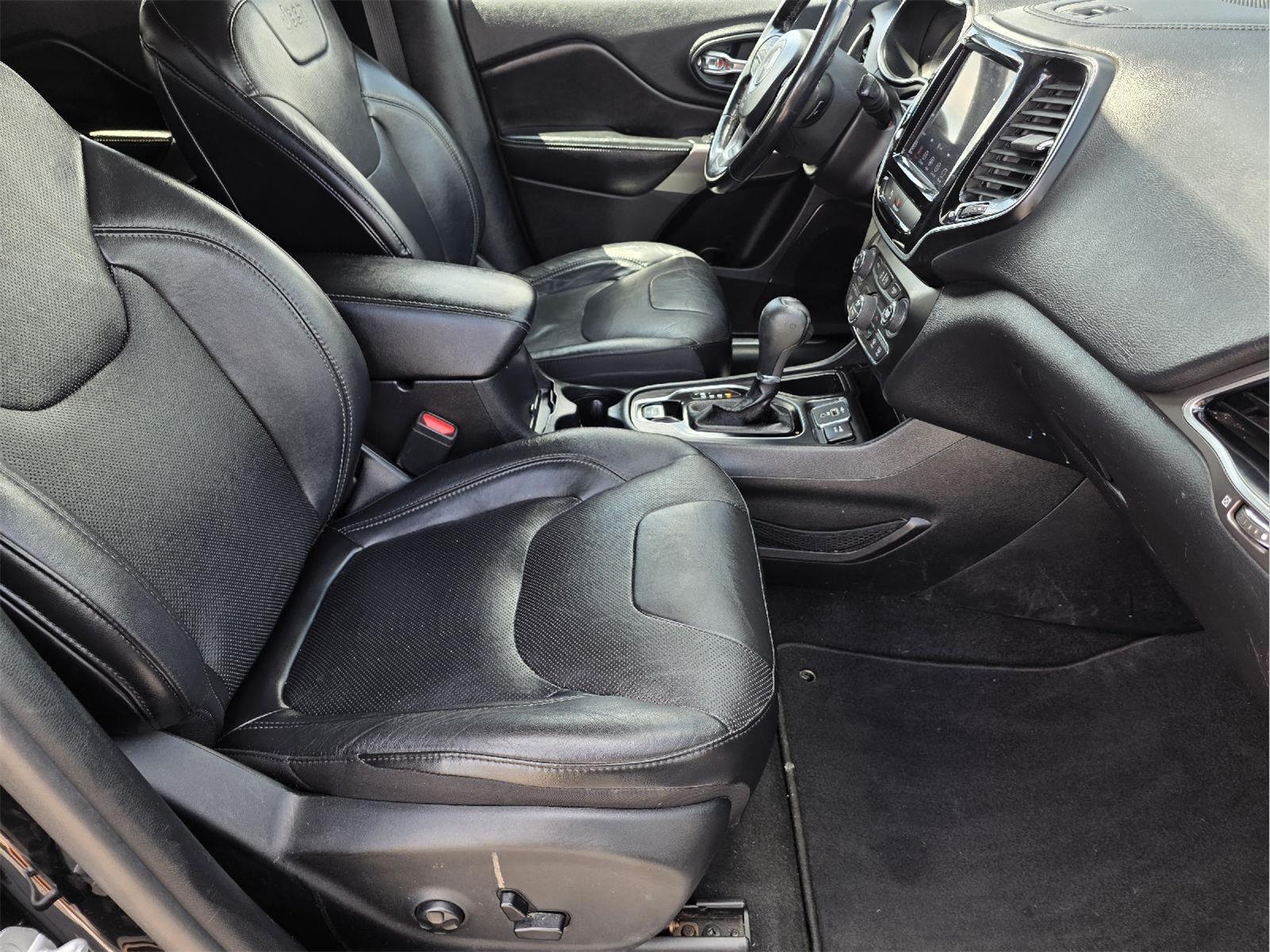 2020 Jeep Cherokee Limited at Auto Boutique Texas