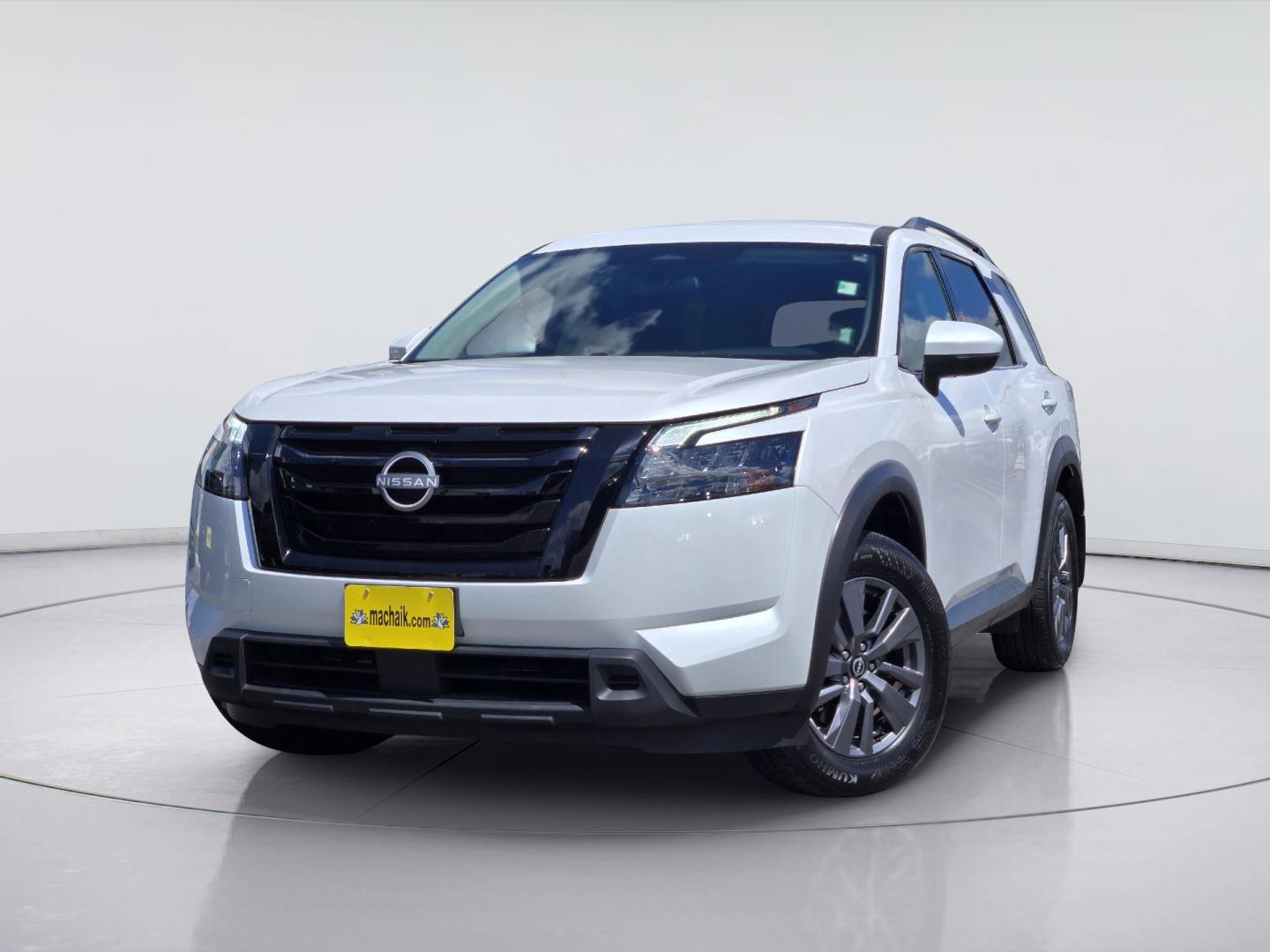 Everest White Pearl Tricoat 2025 Nissan Pathfinder SUV / Crossover All-Wheel Drive Automatic