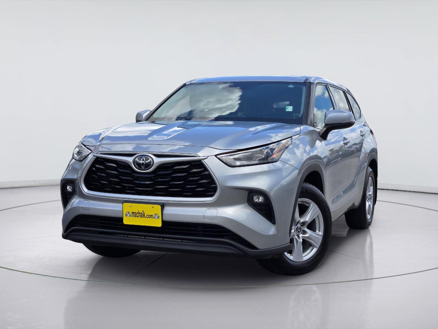 2020 Toyota Highlander LE at Group 1 Toyota Southwest