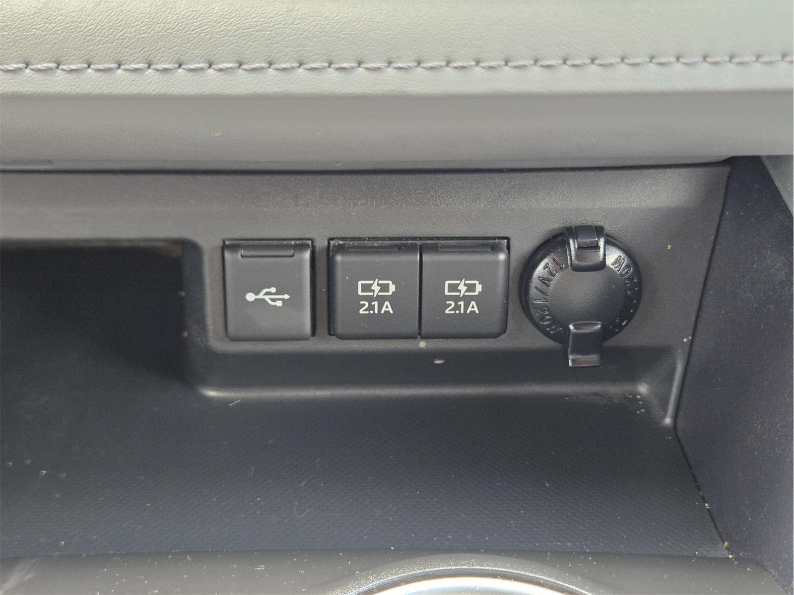 2020 Toyota Highlander LE at Group 1 Toyota Southwest