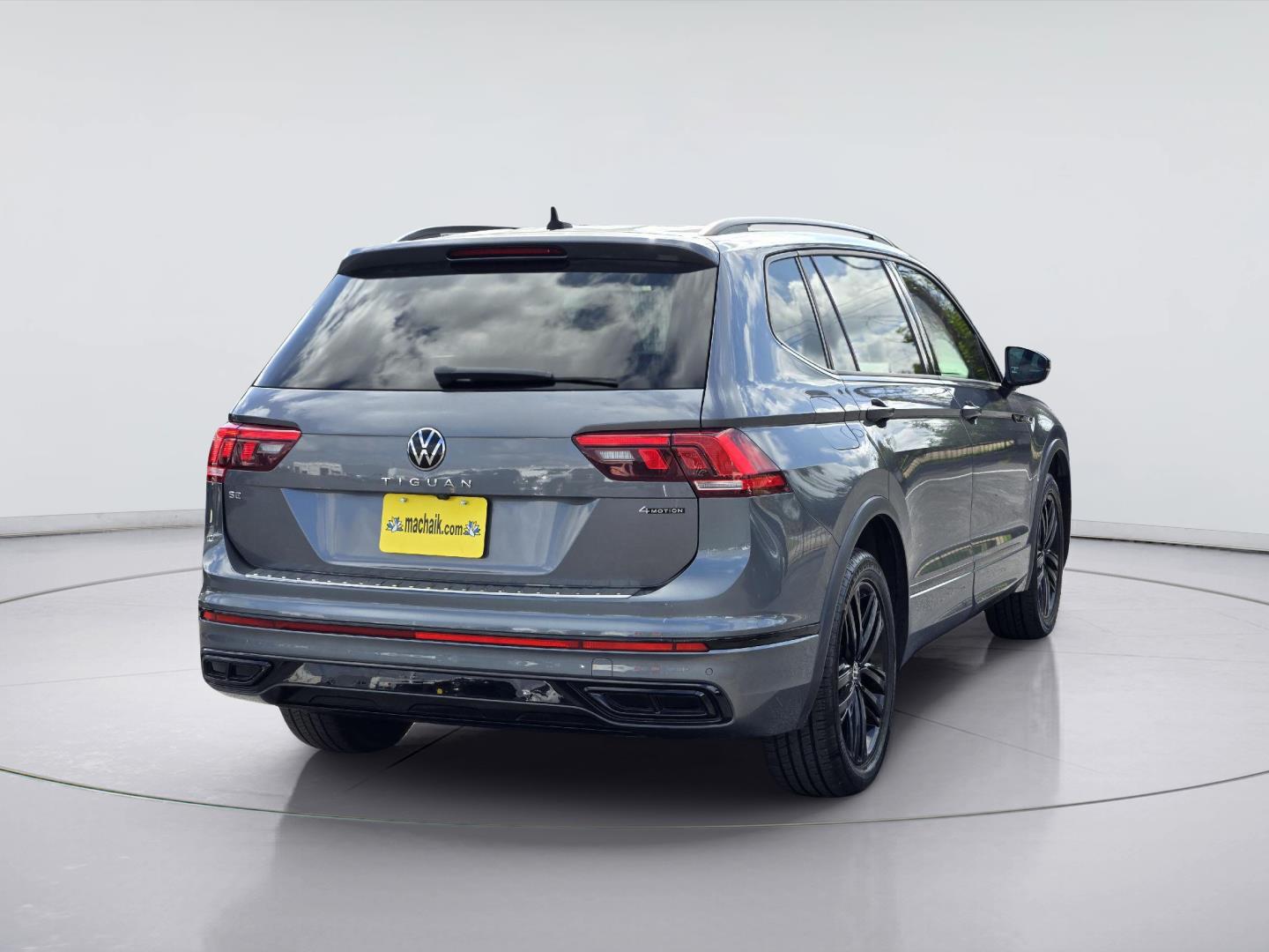 2022 Volkswagen Tiguan SE R-Line Black at Lexus Southwest Houston