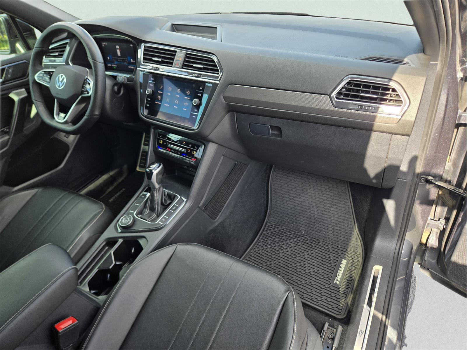 2022 Volkswagen Tiguan SE R-Line Black at Lexus Southwest Houston