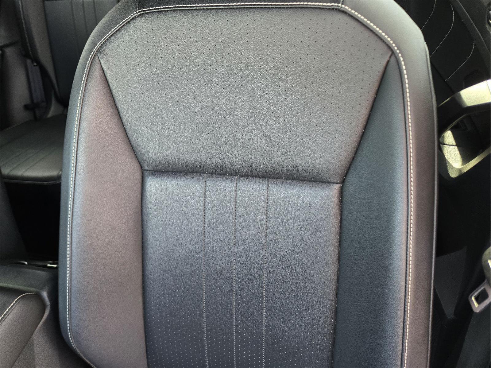 2022 Volkswagen Tiguan SE R-Line Black at Lexus Southwest Houston