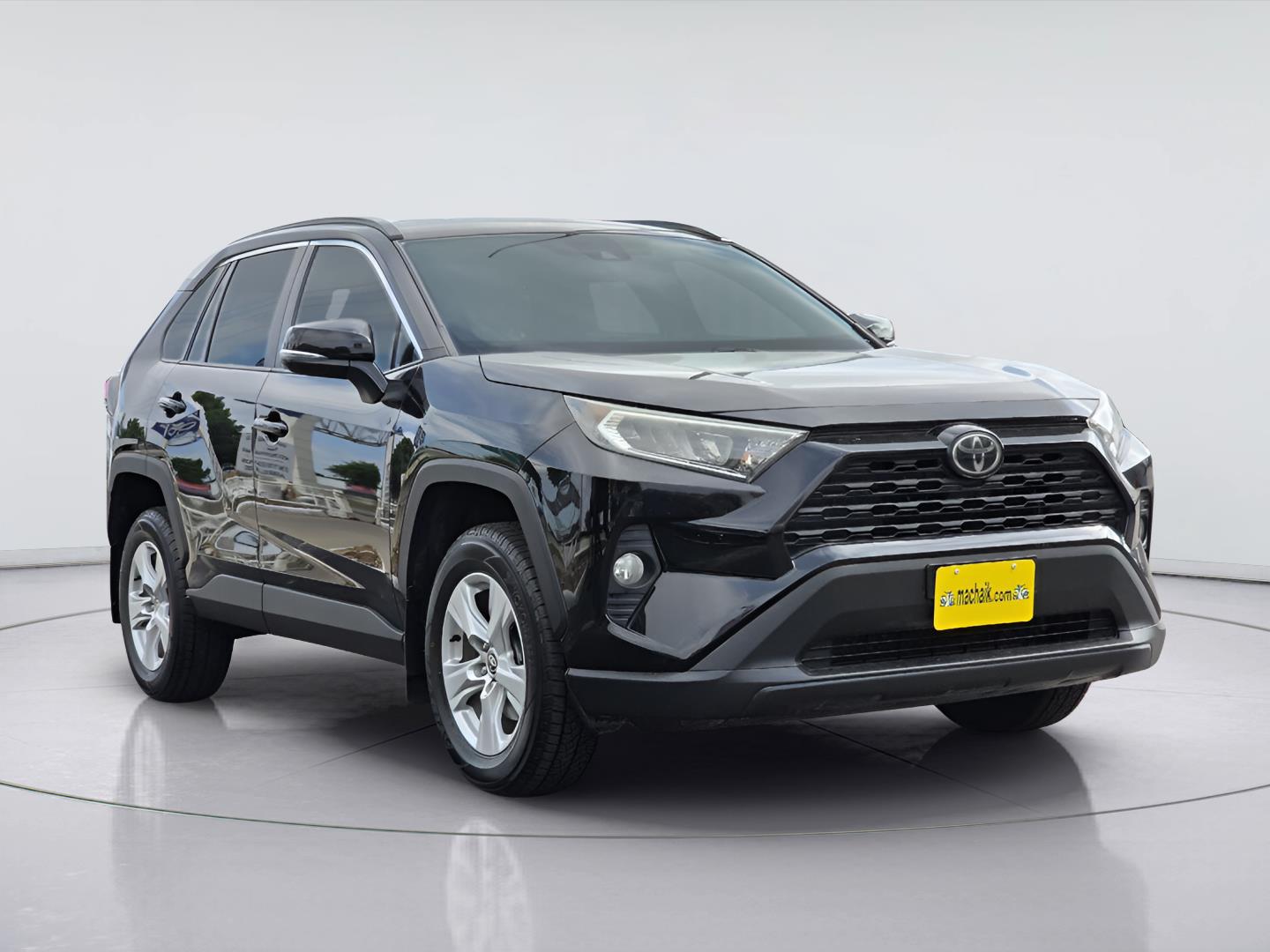 2021 Toyota RAV4 XLE - 2