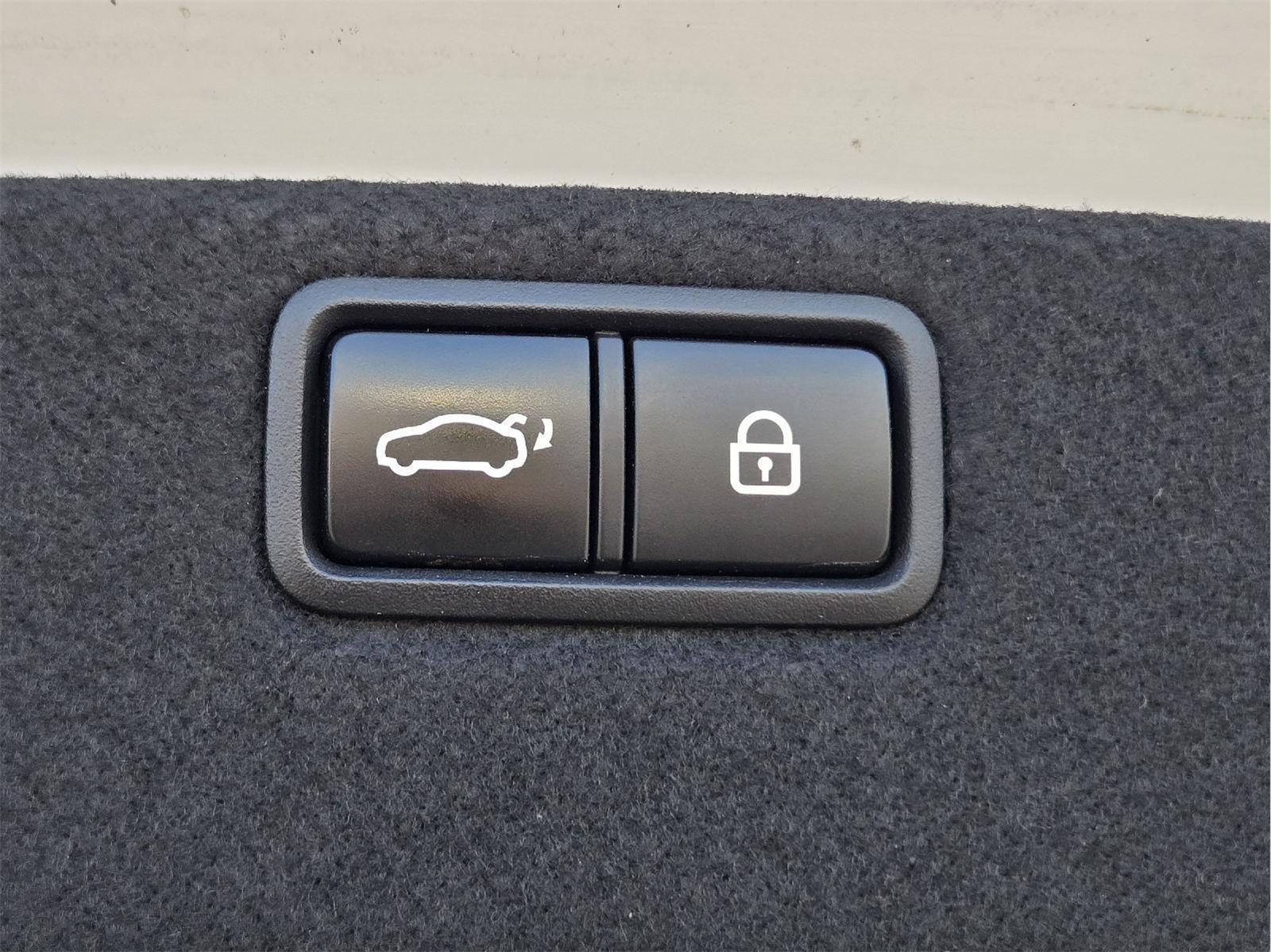 2019 Genesis G80 5.0L Ultimate at TX Auto Group