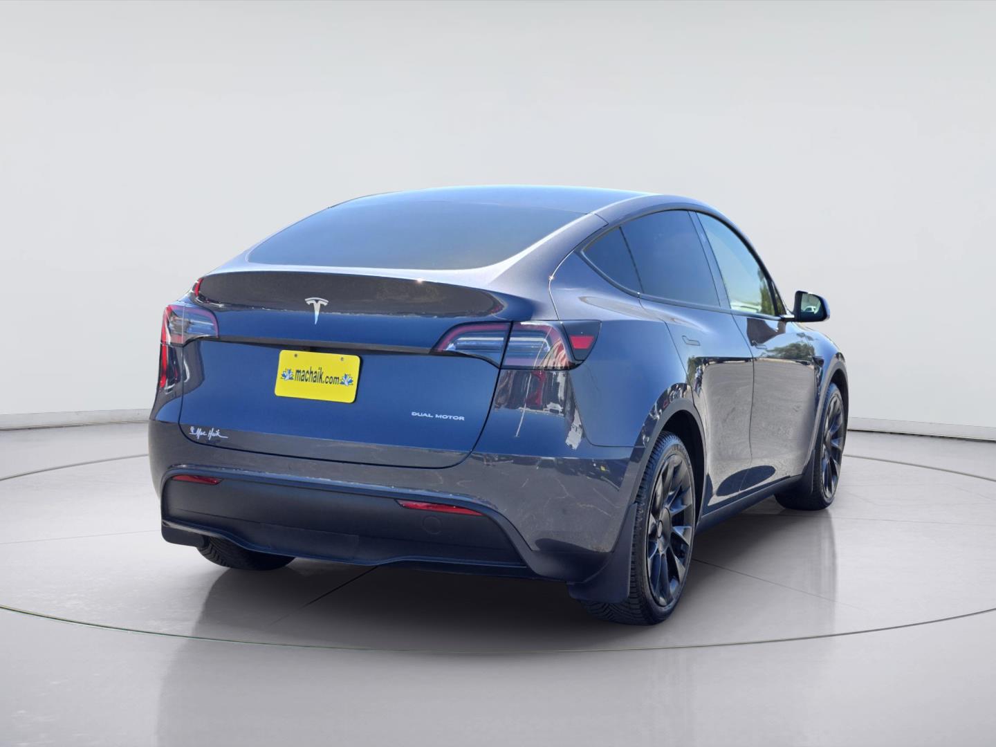 2024 Tesla Model Y Long Range at Mac Haik CDJR North Houston