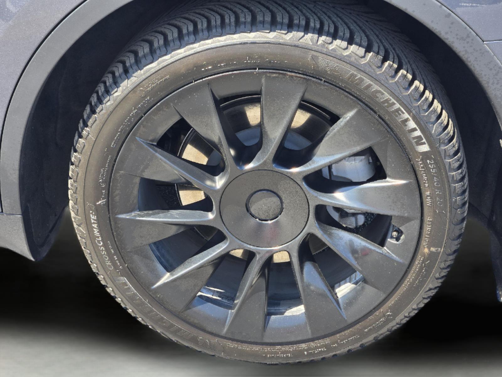 2024 Tesla Model Y Long Range at Mac Haik CDJR North Houston