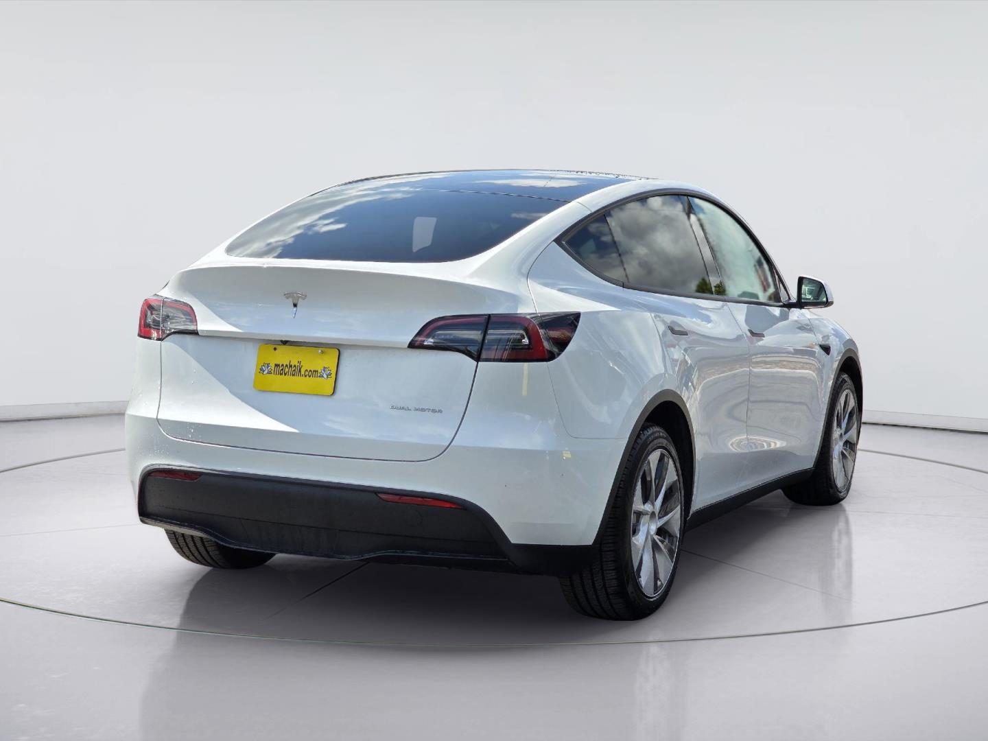 2023 Tesla Model Y Long Range at Mac Haik CDJR North Houston