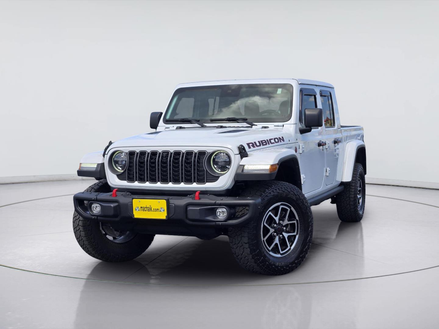 Bright White Clearcoat 2025 Jeep Gladiator Pickup Truck Four-Wheel Drive 8-Speed Automatic