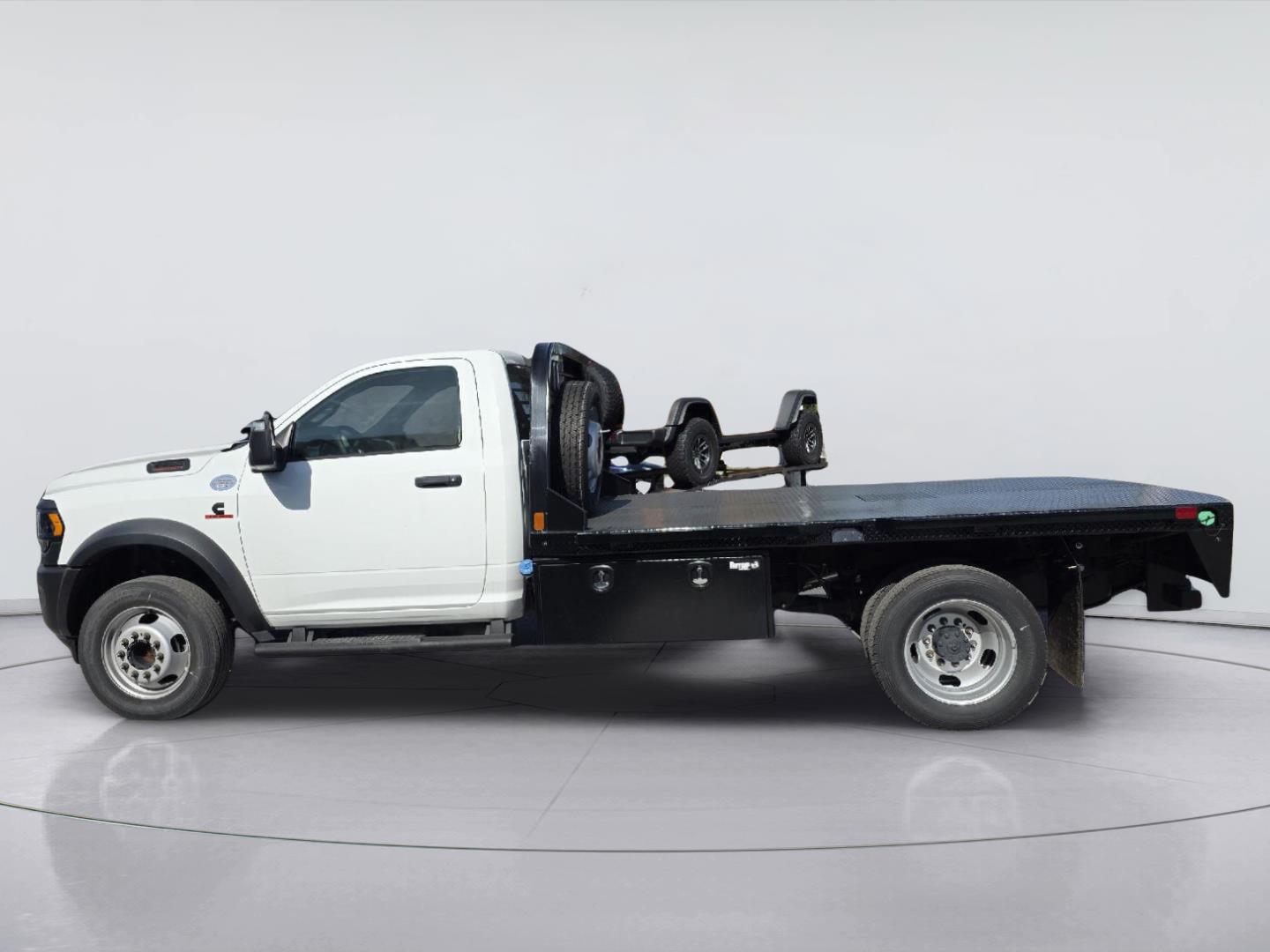 2024 Ram 5500 Chassis Cab Tradesman - 6