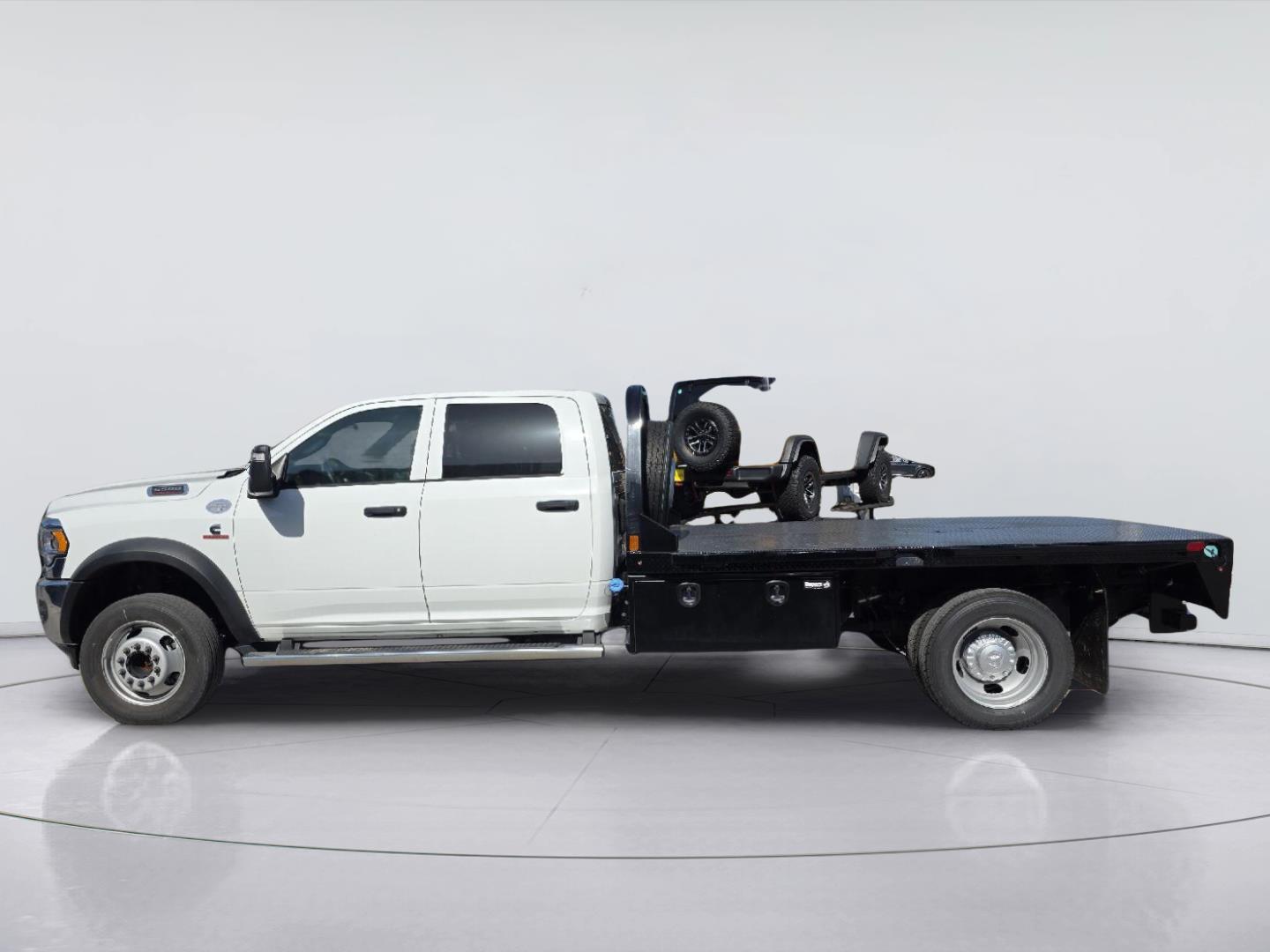 2024 Ram 5500 Chassis Cab Tradesman - 6