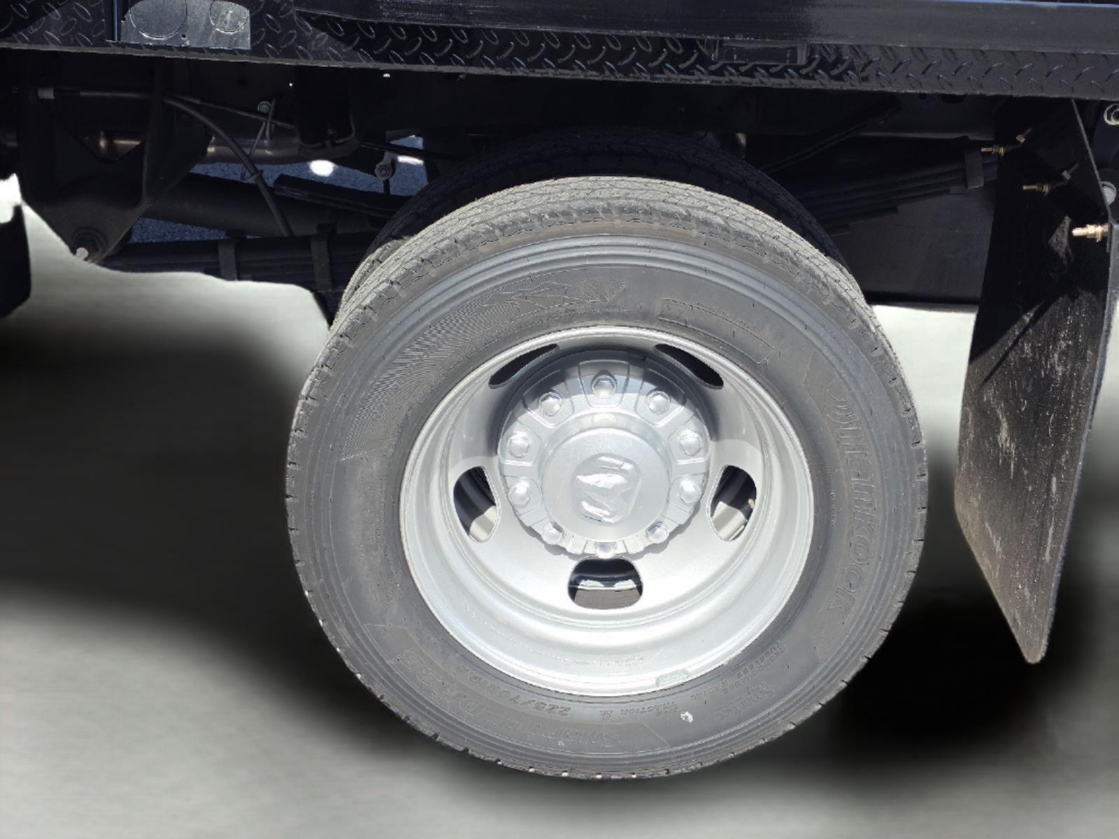 2024 Ram 5500 Chassis Cab Tradesman - 7