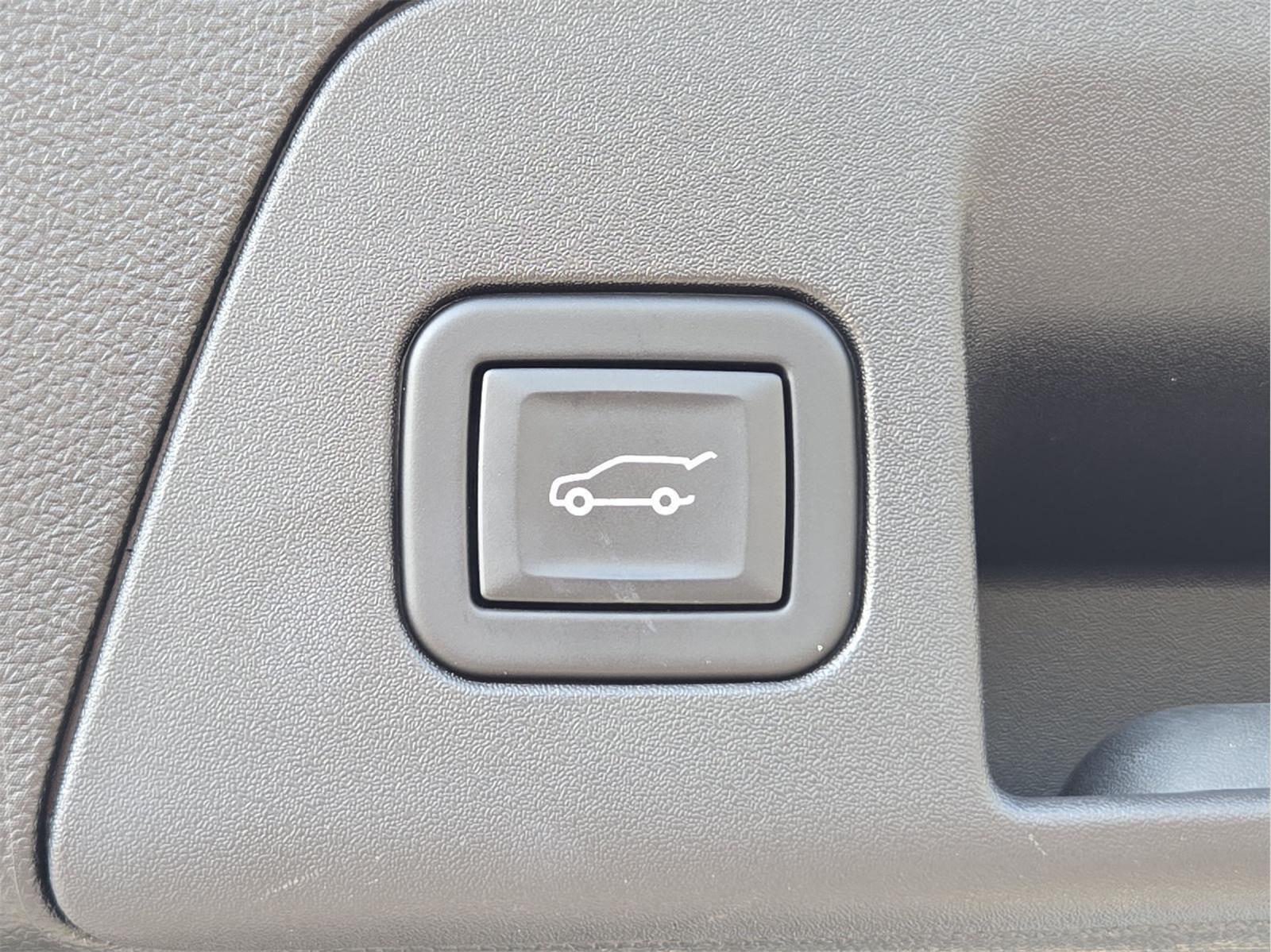 2023 Buick Envision photo 21 of 35