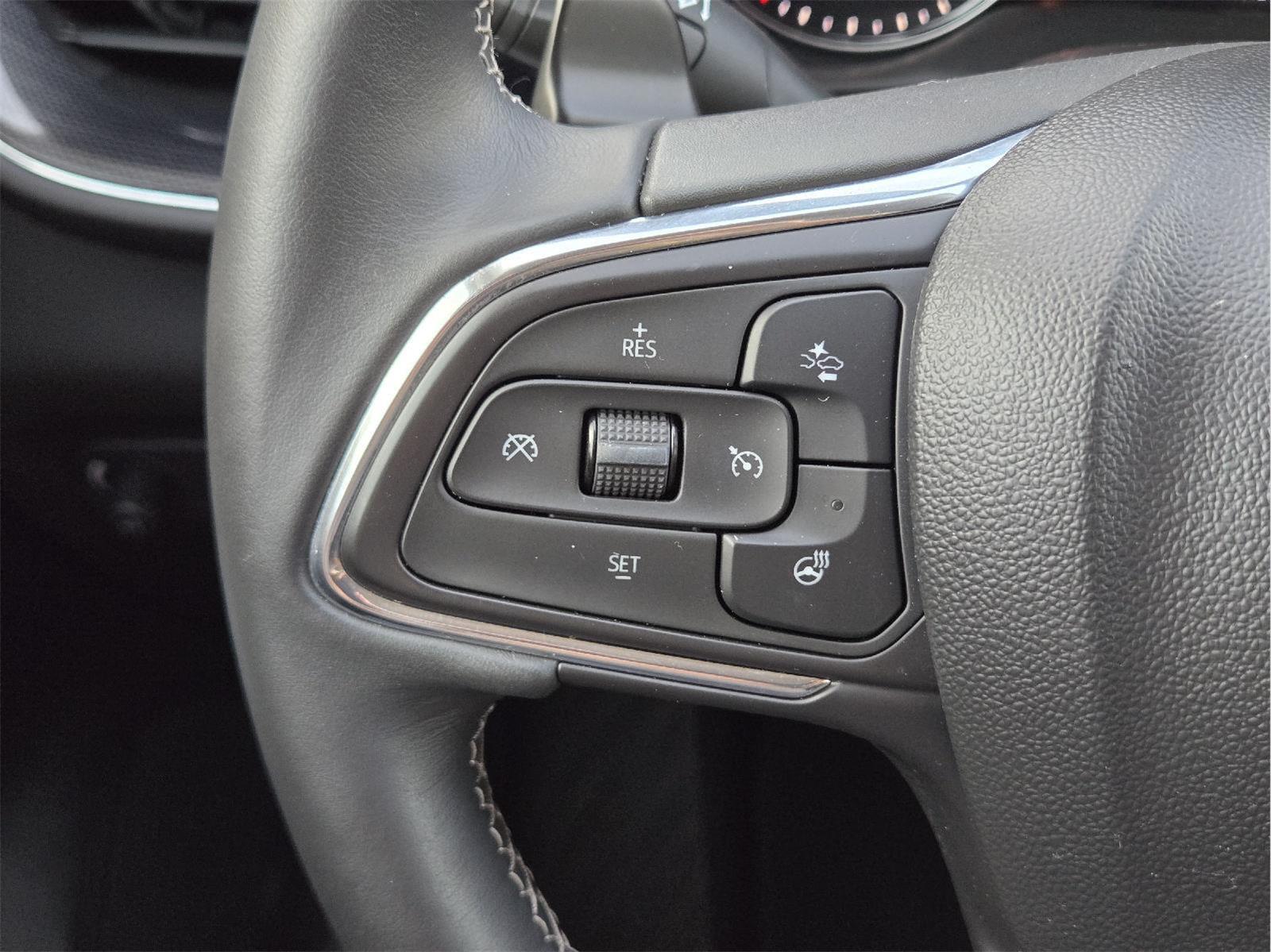 2023 Buick Envision photo 32 of 35